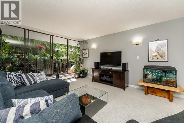 203 - 9320 PARKSVILLE DRIVE, Richmond 3