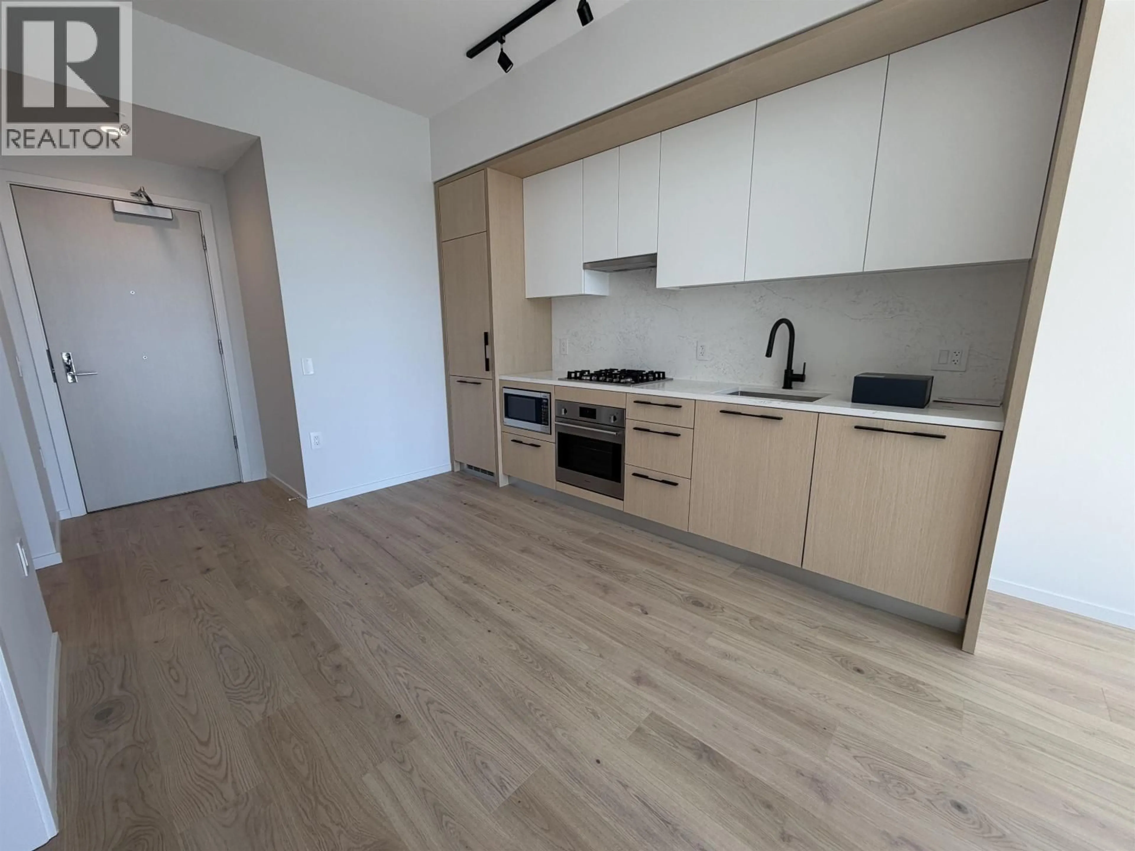 Unknown for 462 - 5189 EARLES STREET, Vancouver British Columbia V5R5H4