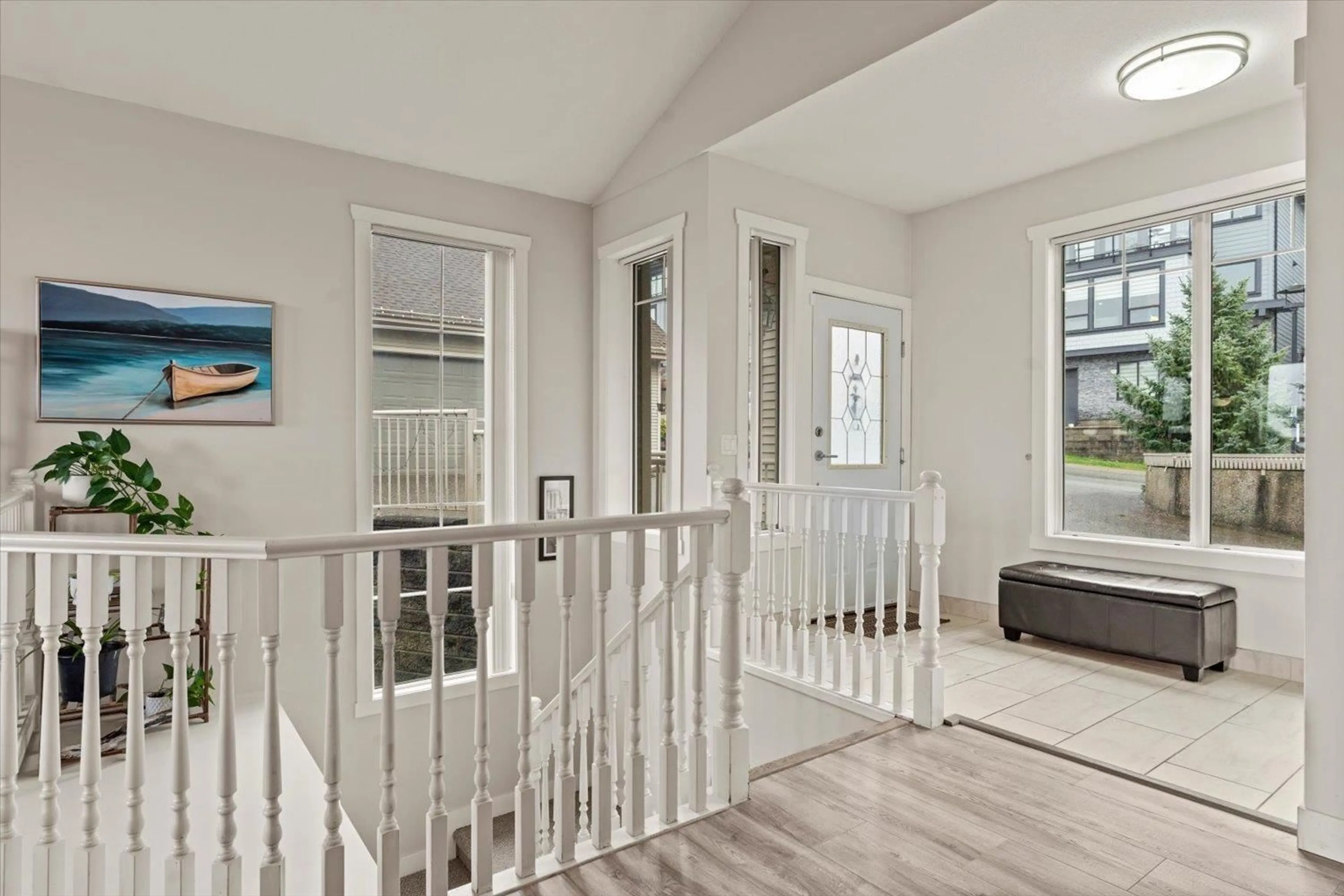 Indoor entryway for 1706 - 5260 GOLDSPRING PLACE, Chilliwack British Columbia V2R5S5