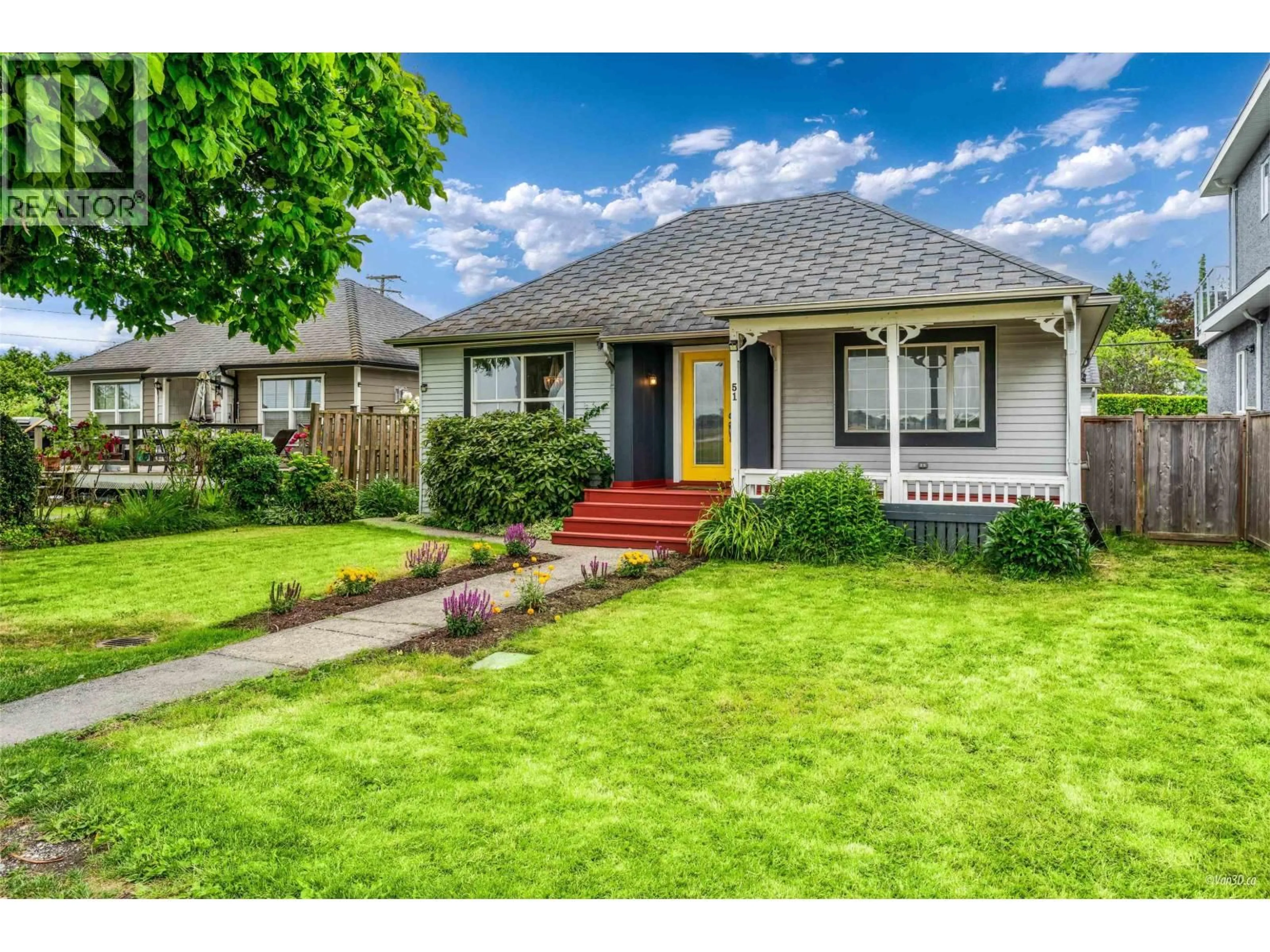 Home with vinyl exterior material, street for 51 CATALINA CRESCENT, Richmond British Columbia V7B1C9