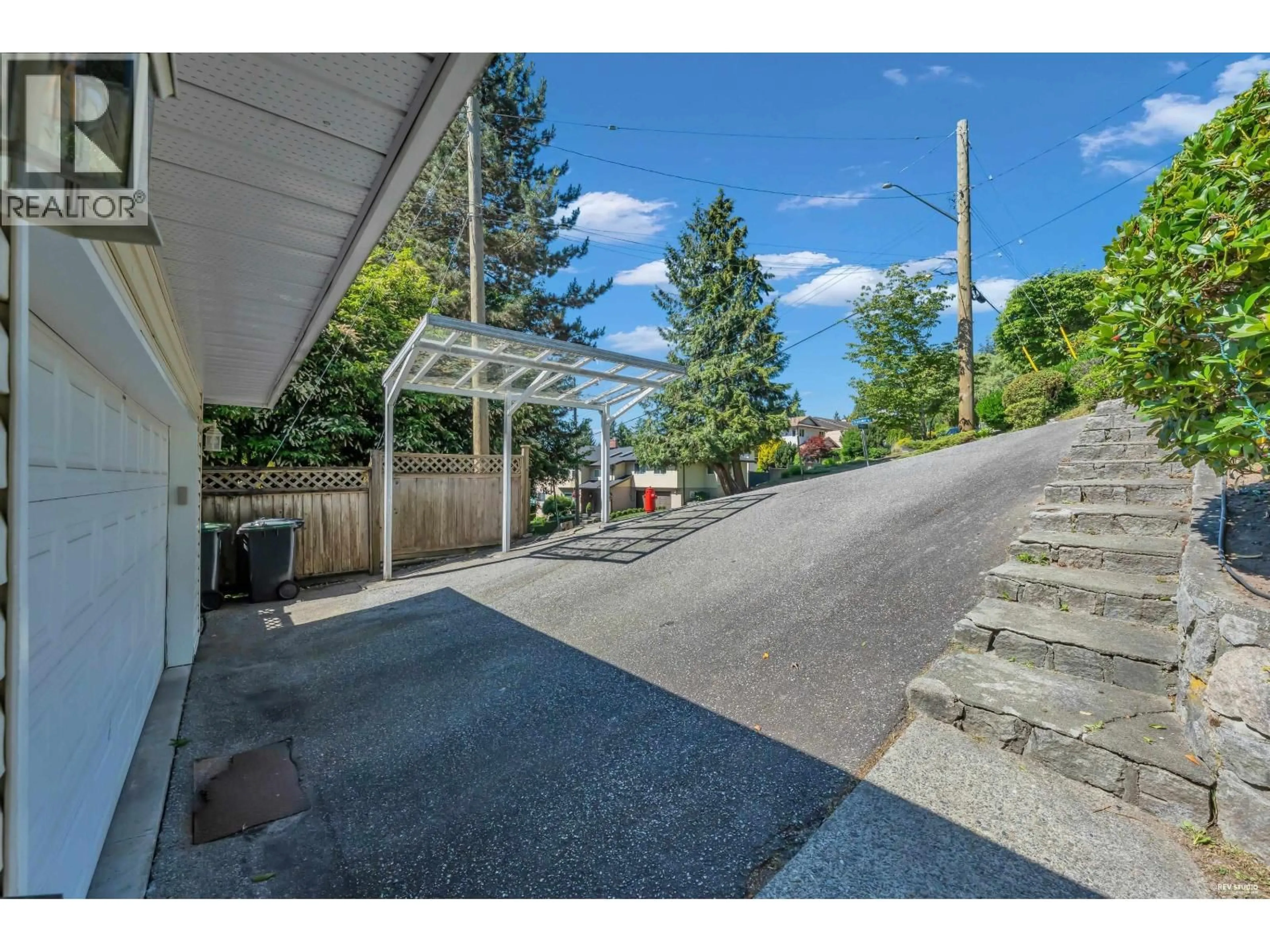 Unknown for 3898 FROMME ROAD, North Vancouver British Columbia V7K2G2
