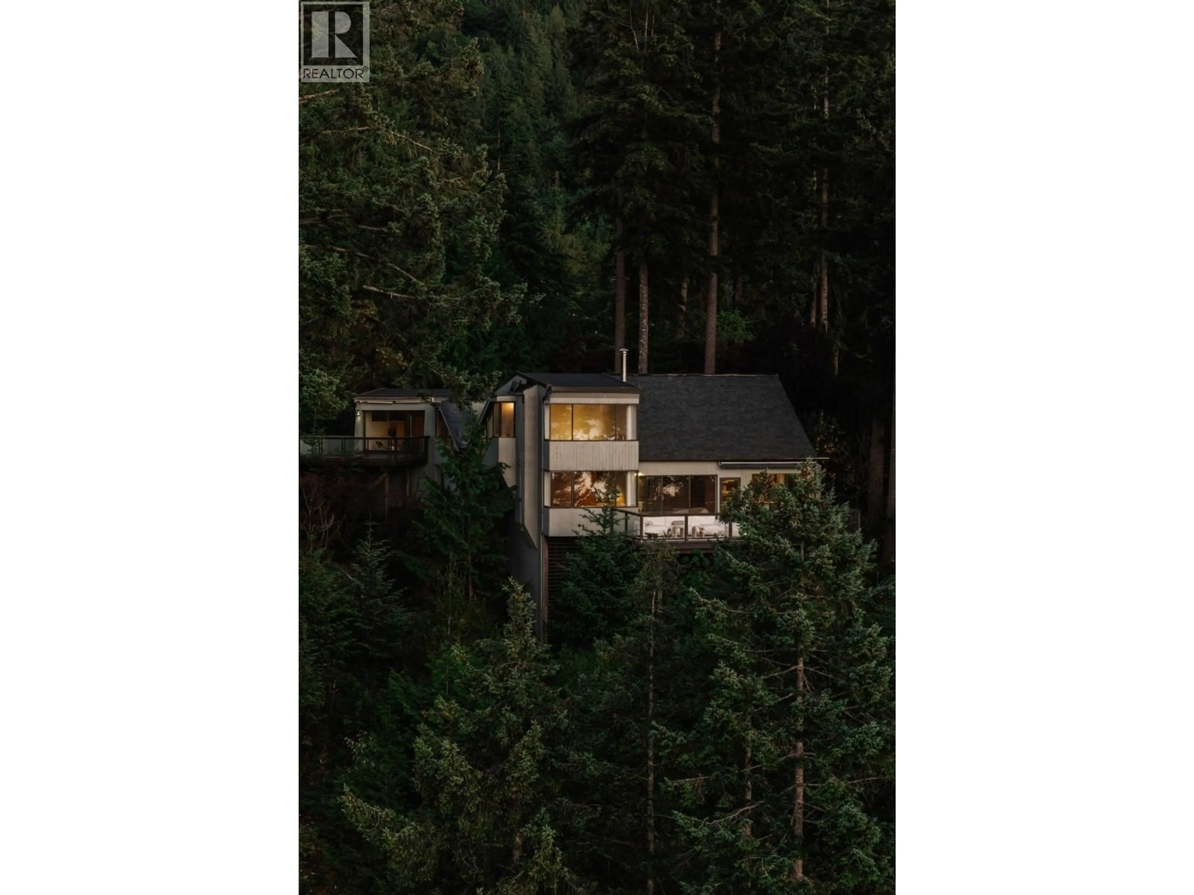A pic from outside/outdoor area/front of a property/back of a property/a pic from drone, forest/trees view for 8595 ANSELL PLACE, West Vancouver British Columbia V7W2W3