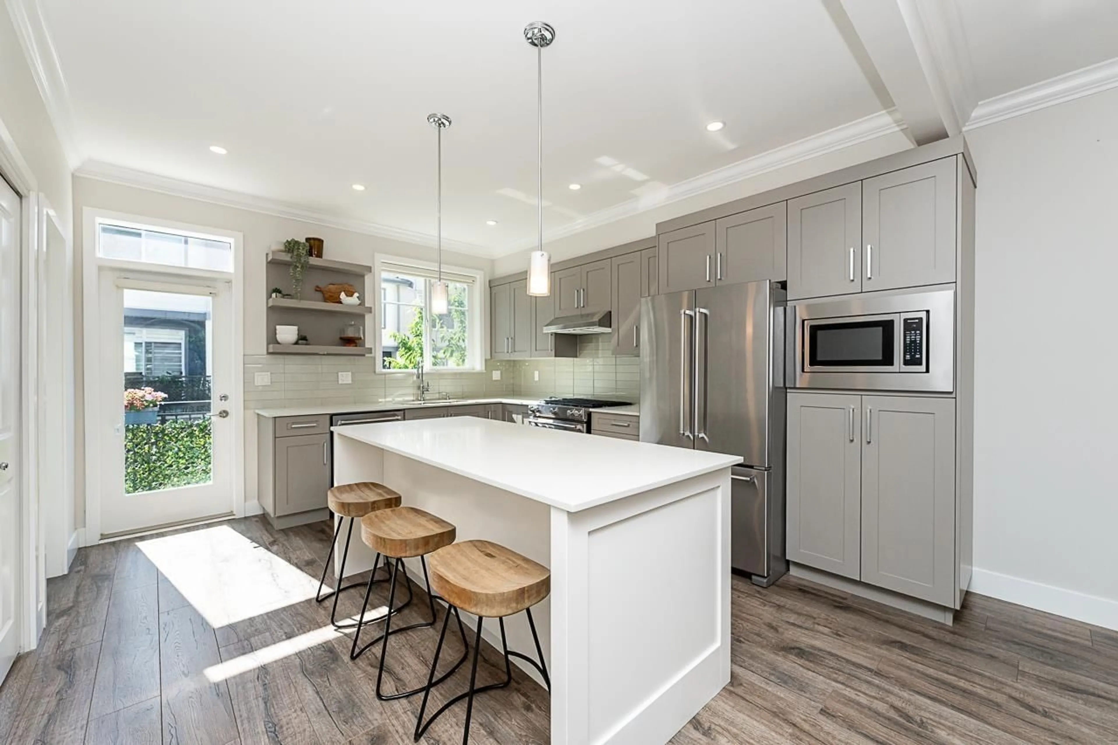 Open concept kitchen, unknown for 57 - 15665 MOUNTAIN VIEW DRIVE, Surrey British Columbia V3Z0W8