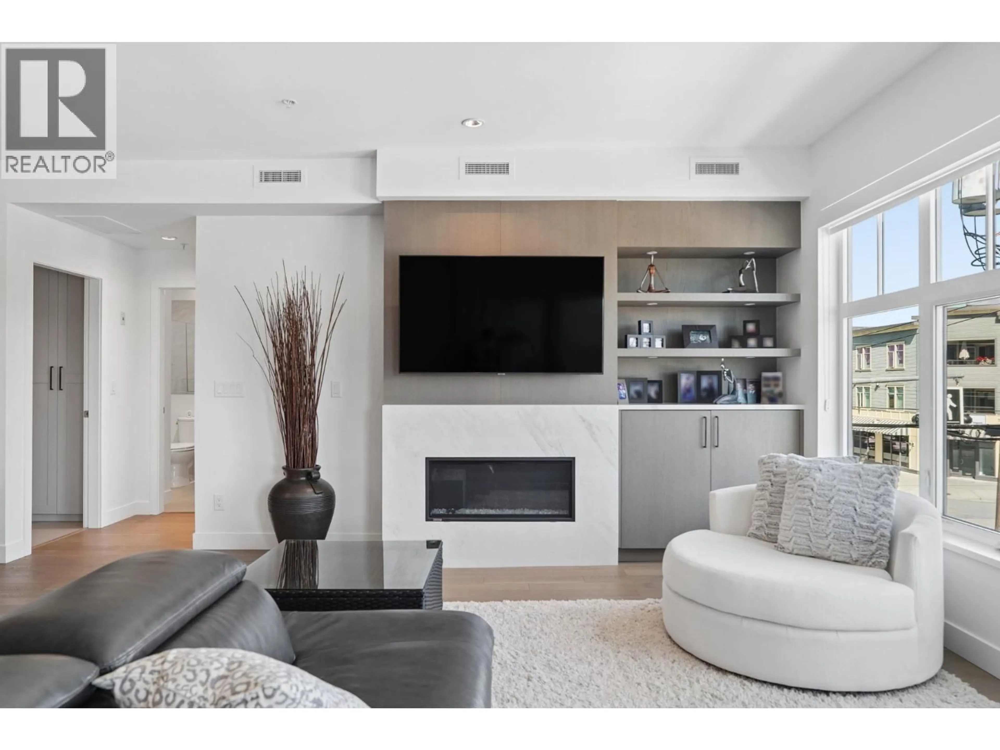 Living room with furniture, unknown for 209 - 12088 3RD AVENUE, Richmond British Columbia V7E0C3