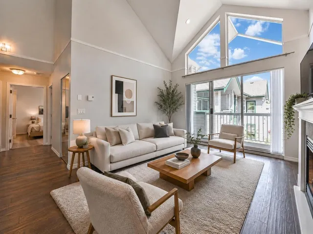320 - 13911 70 AVENUE, Surrey