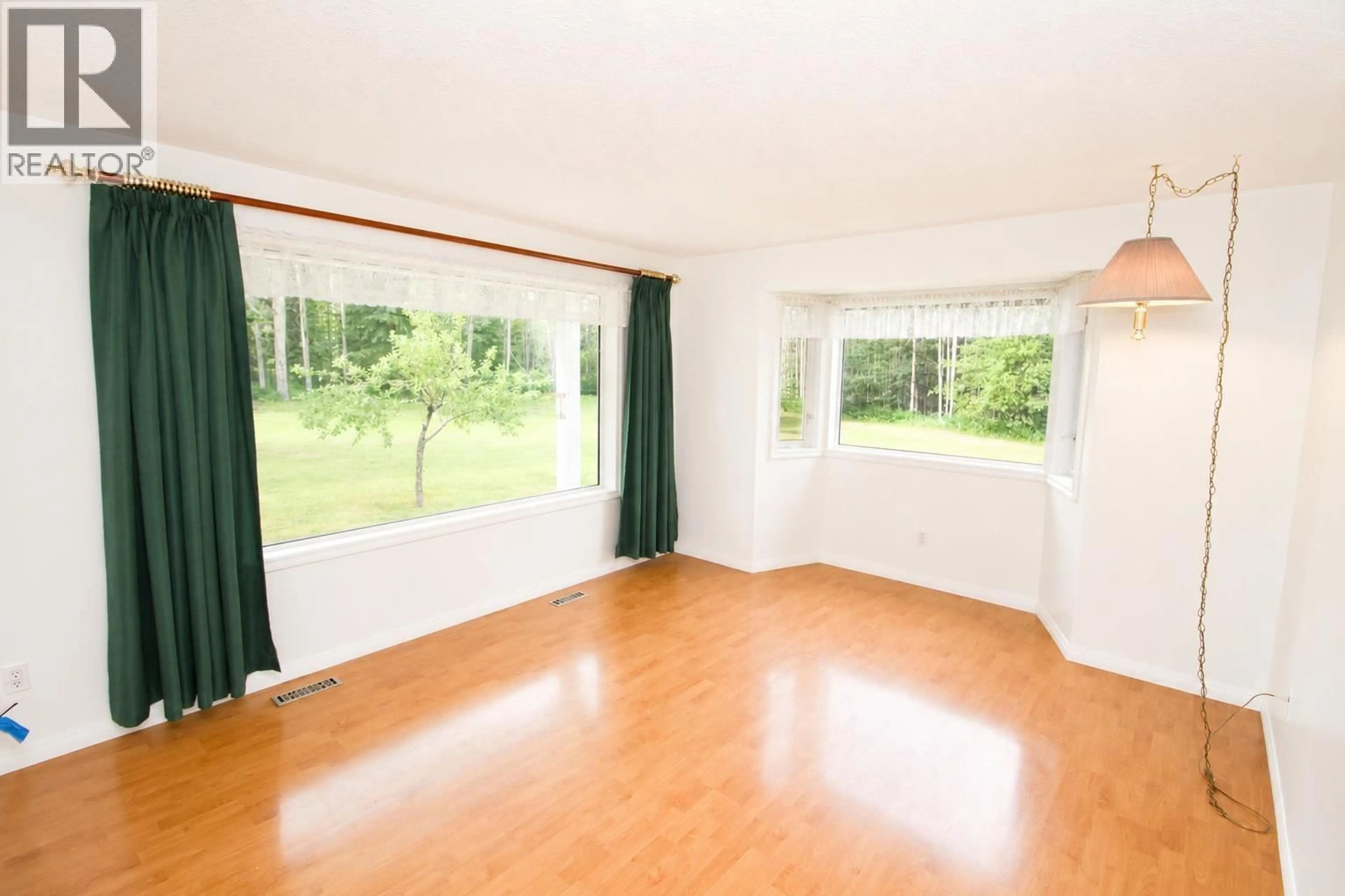 A pic of a room for 1017 LUND ROAD, Houston British Columbia V0J1Z1