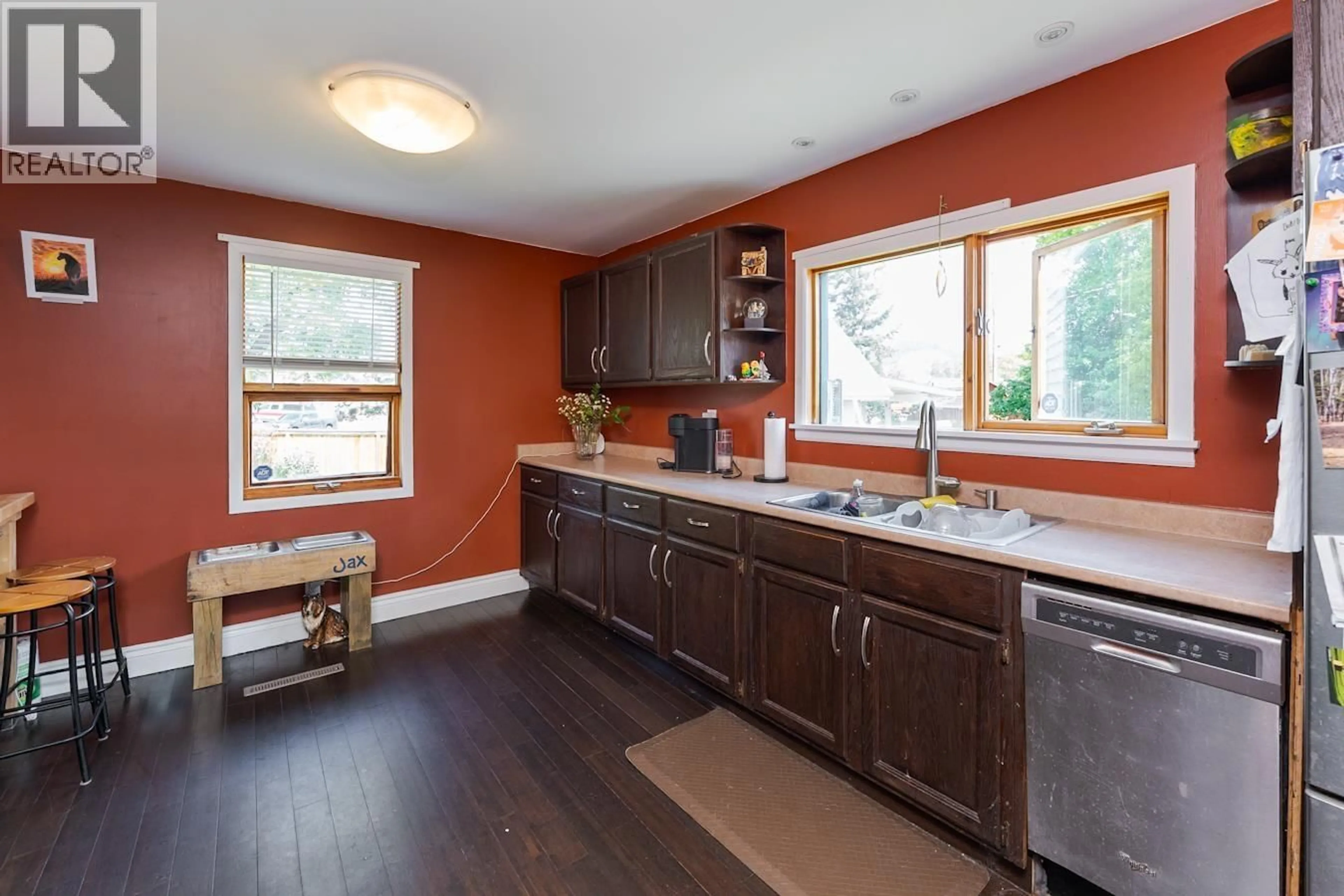 Open concept kitchen, unknown for 598 WATROUS STREET, Prince George British Columbia V2M2B9