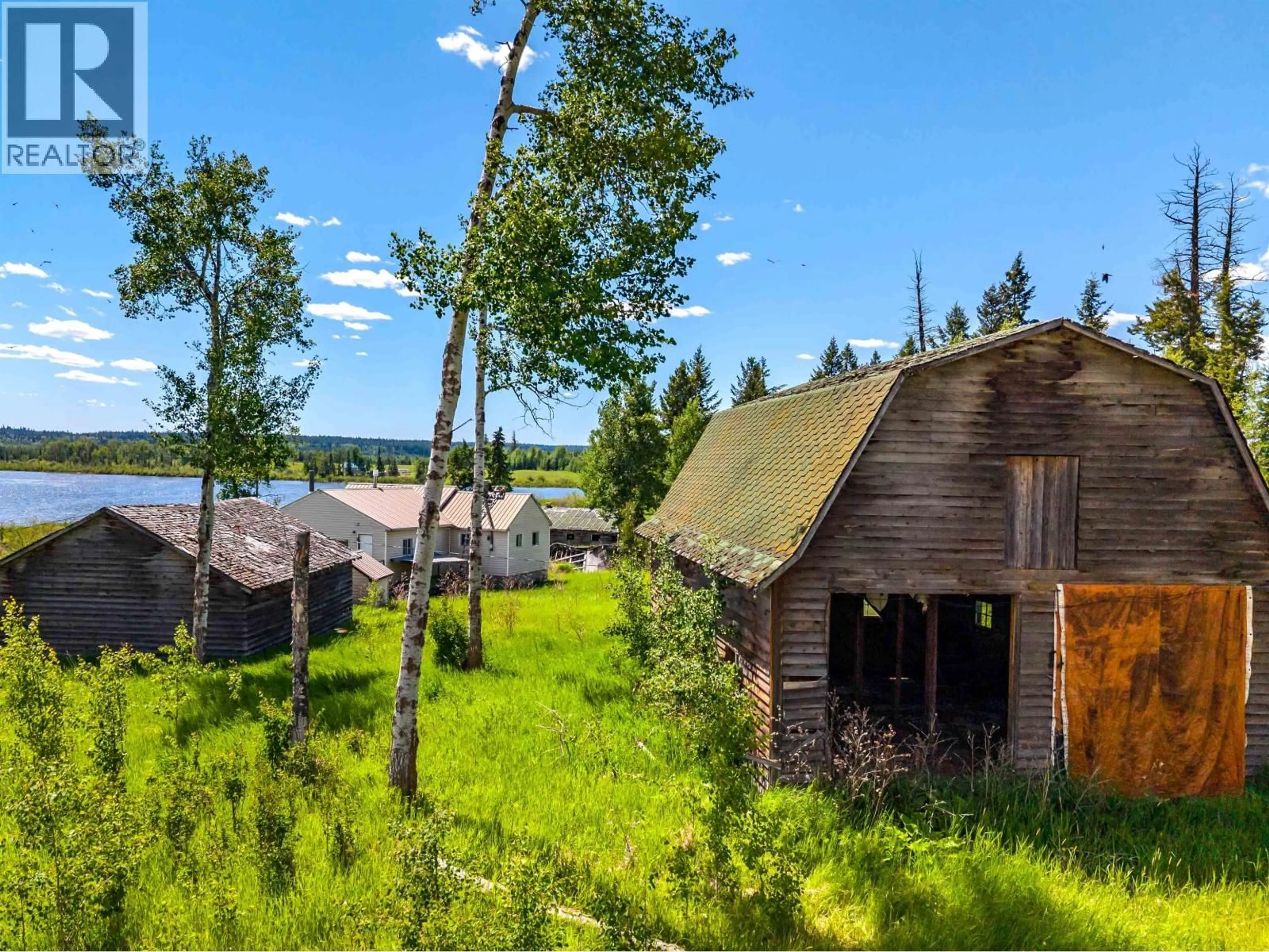 Shed for 6442 BUFFALO CREEK ROAD, 100 Mile House British Columbia V1K1G0