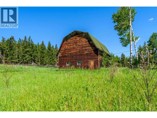 6442 BUFFALO CREEK ROAD, 100 Mile House 4