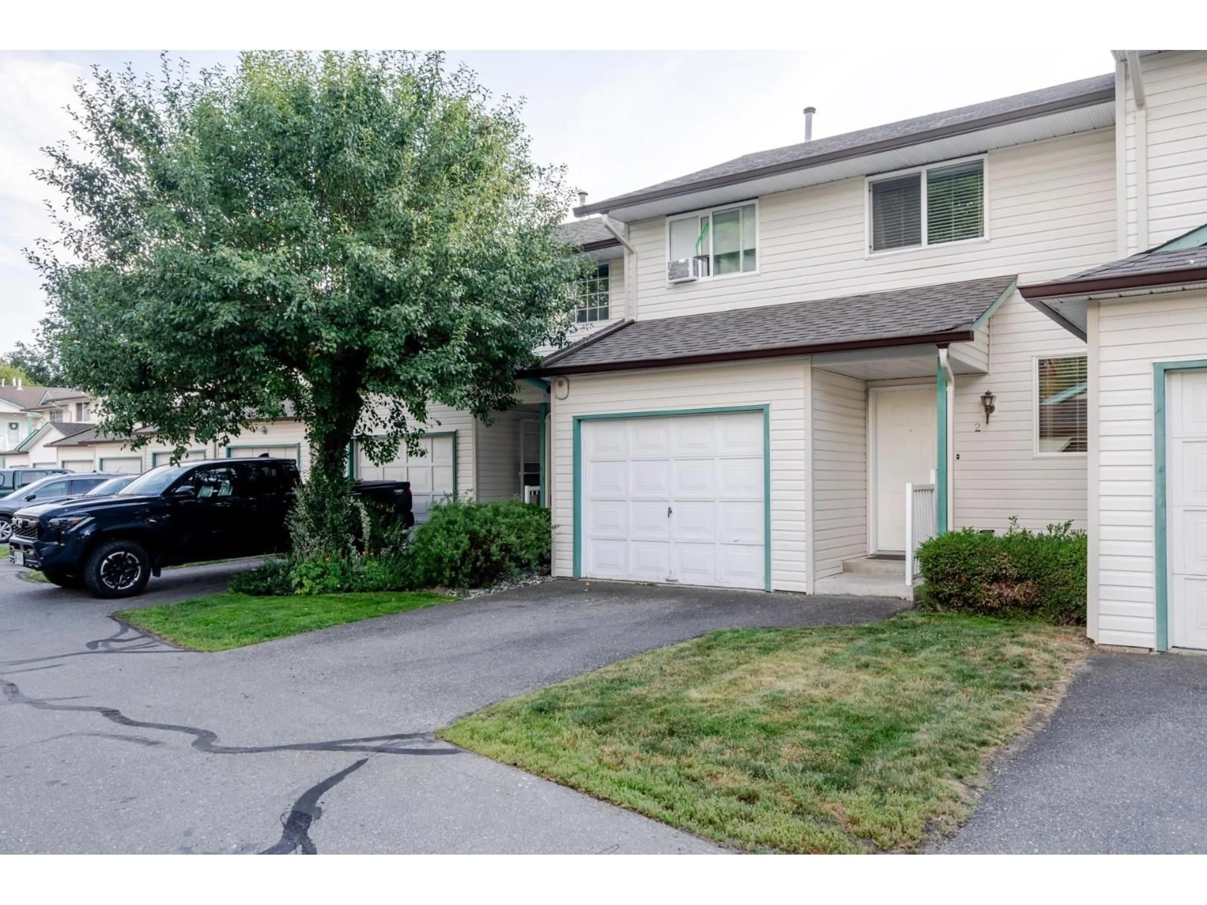 Unknown for 2 - 45640 STOREY AVENUE, Chilliwack British Columbia V2R3C5