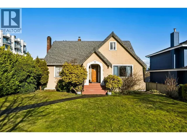 475 27TH AVENUE, Vancouver 2