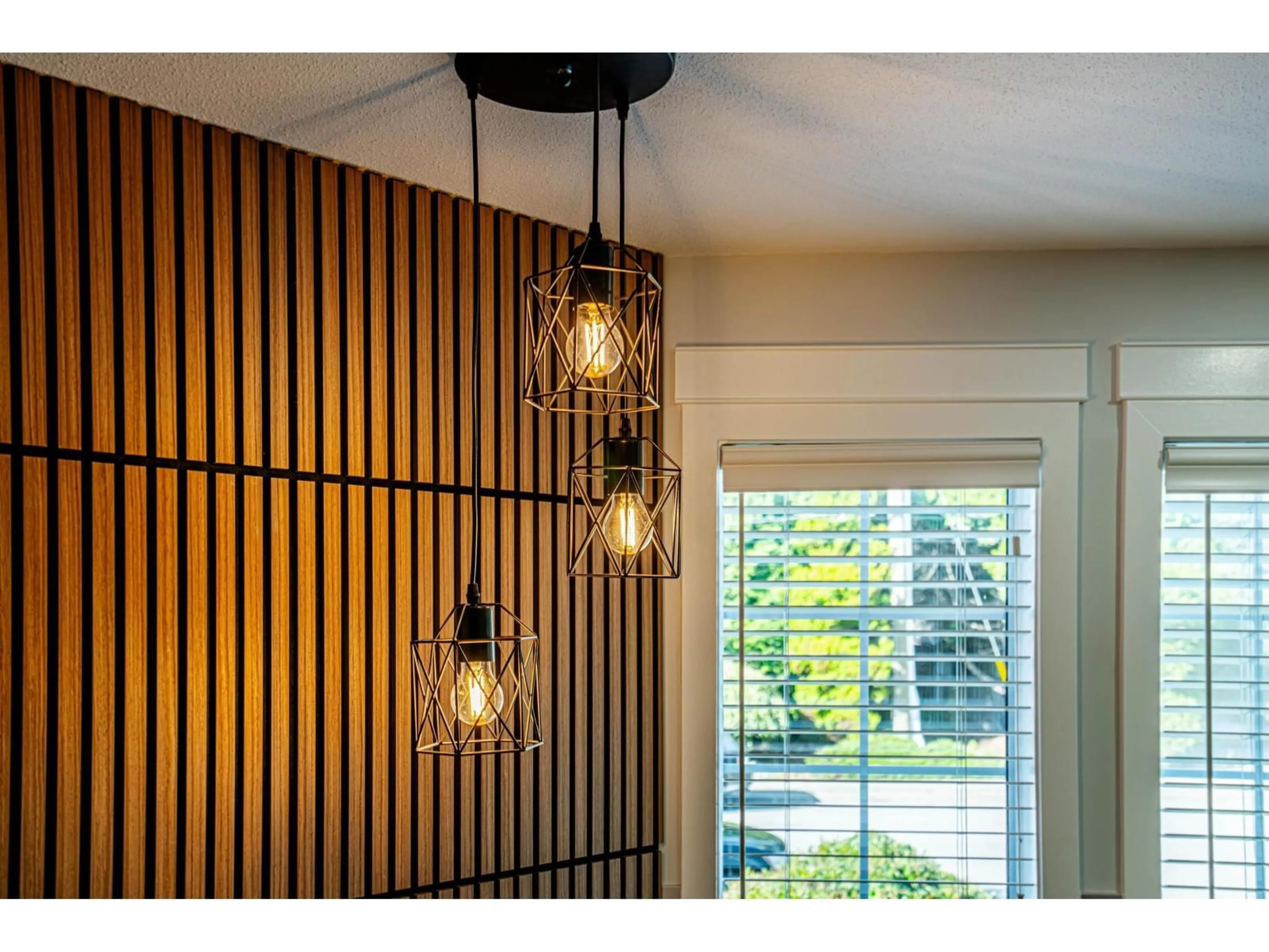 Indoor entryway for 211 - 1450 MERKLIN STREET, White Rock British Columbia V4B4C3