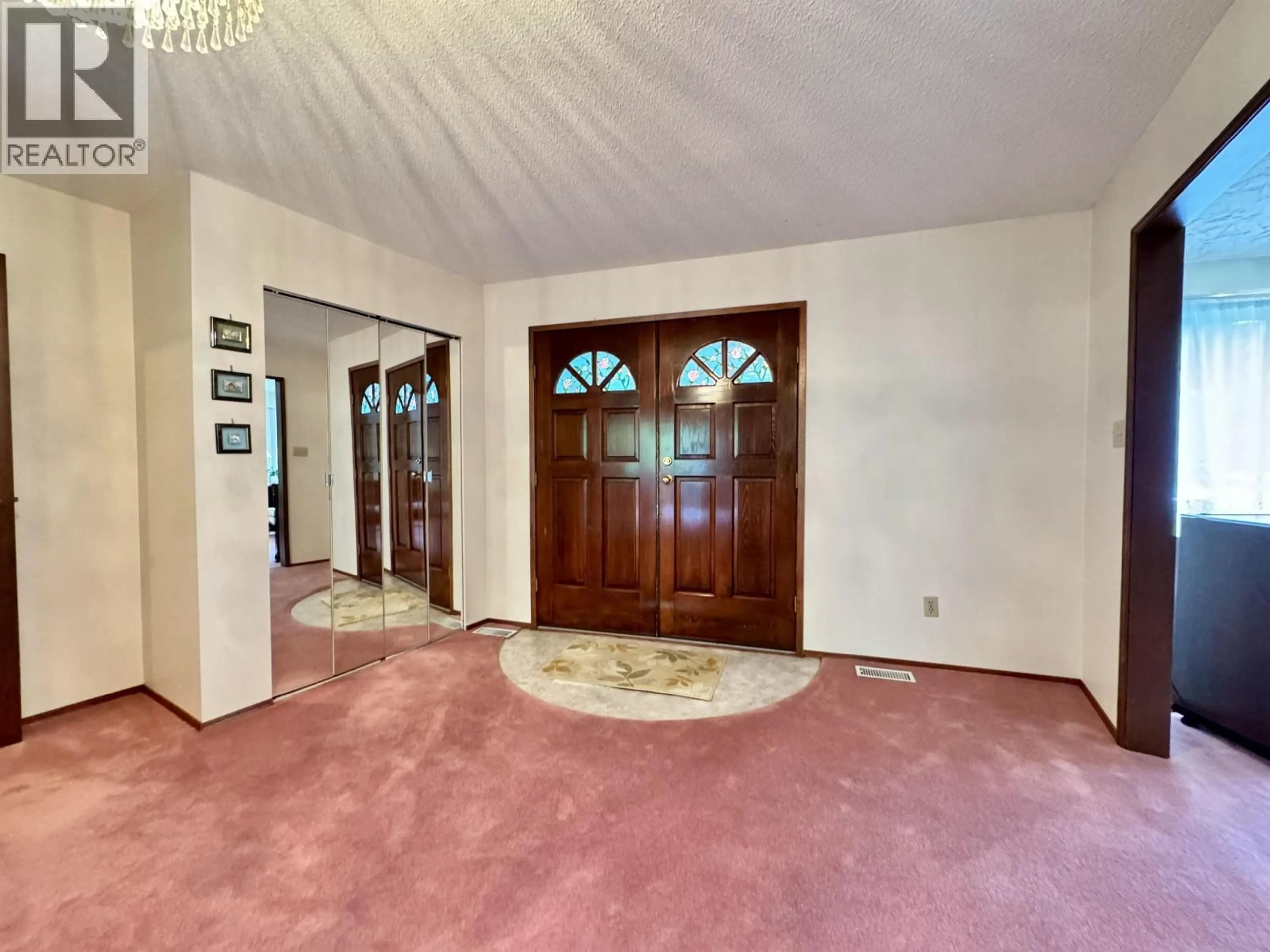 Indoor foyer for 580 CASSIAR AVENUE, Prince Rupert British Columbia V8J3Z5