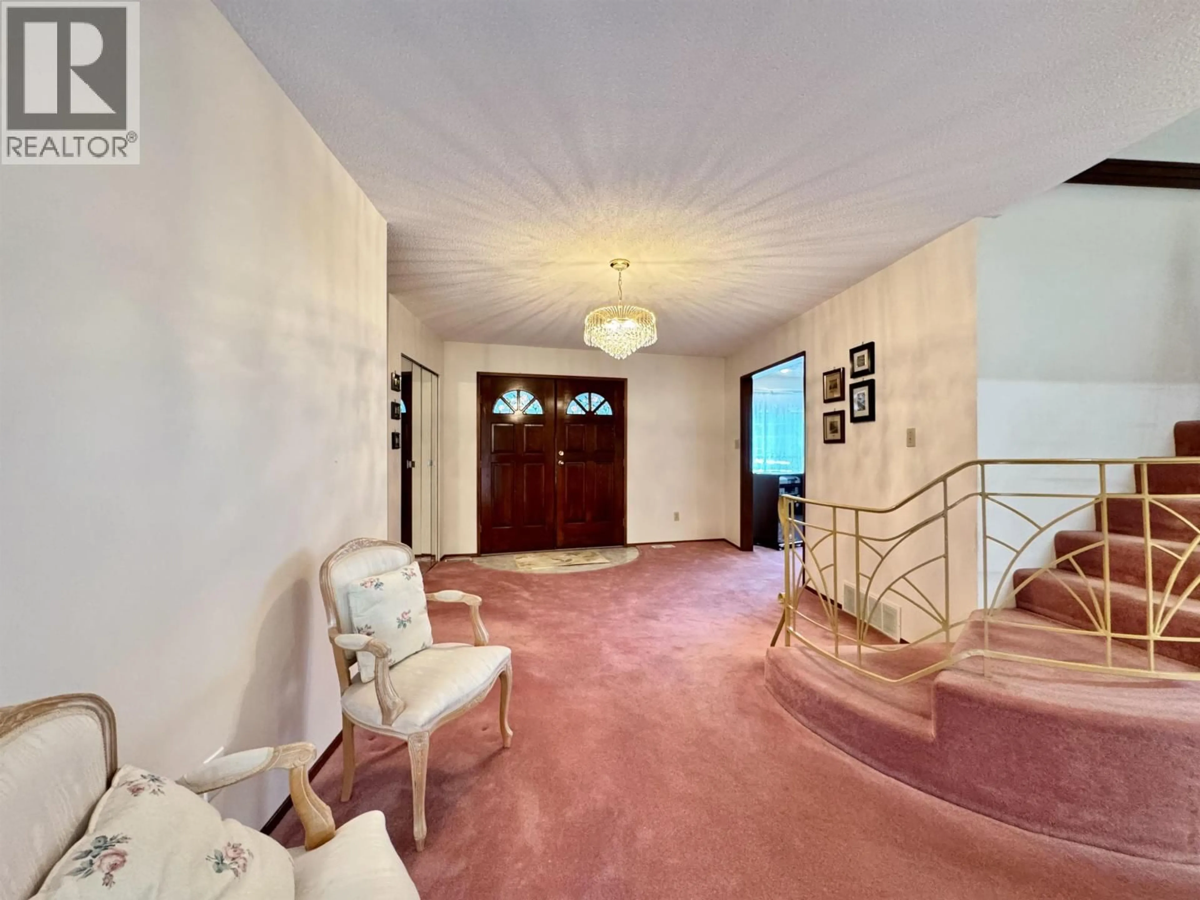 Indoor foyer for 580 CASSIAR AVENUE, Prince Rupert British Columbia V8J3Z5