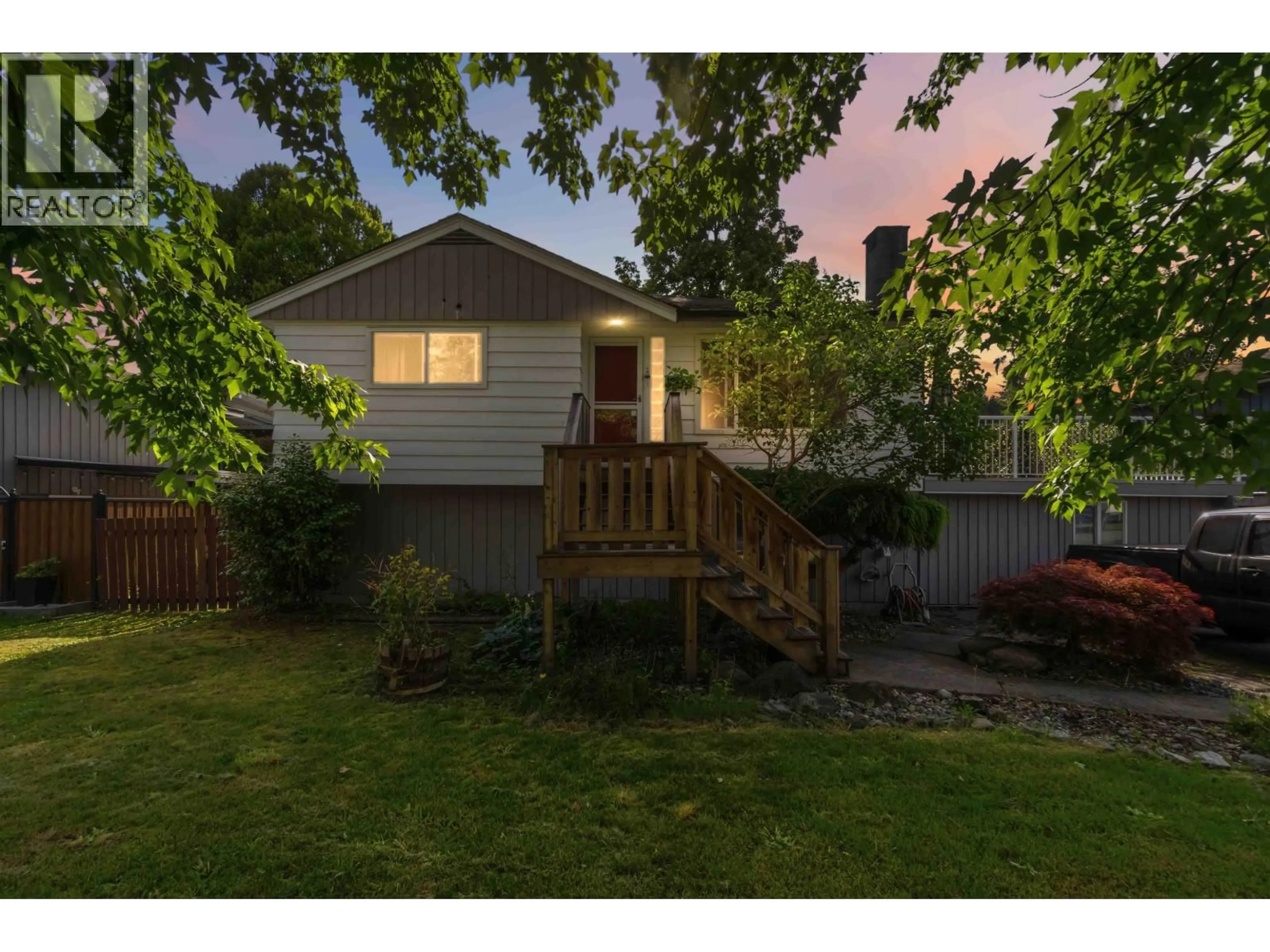 A pic from outside/outdoor area/front of a property/back of a property/a pic from drone, street for 3676 INVERNESS STREET, Port Coquitlam British Columbia V3B3B4