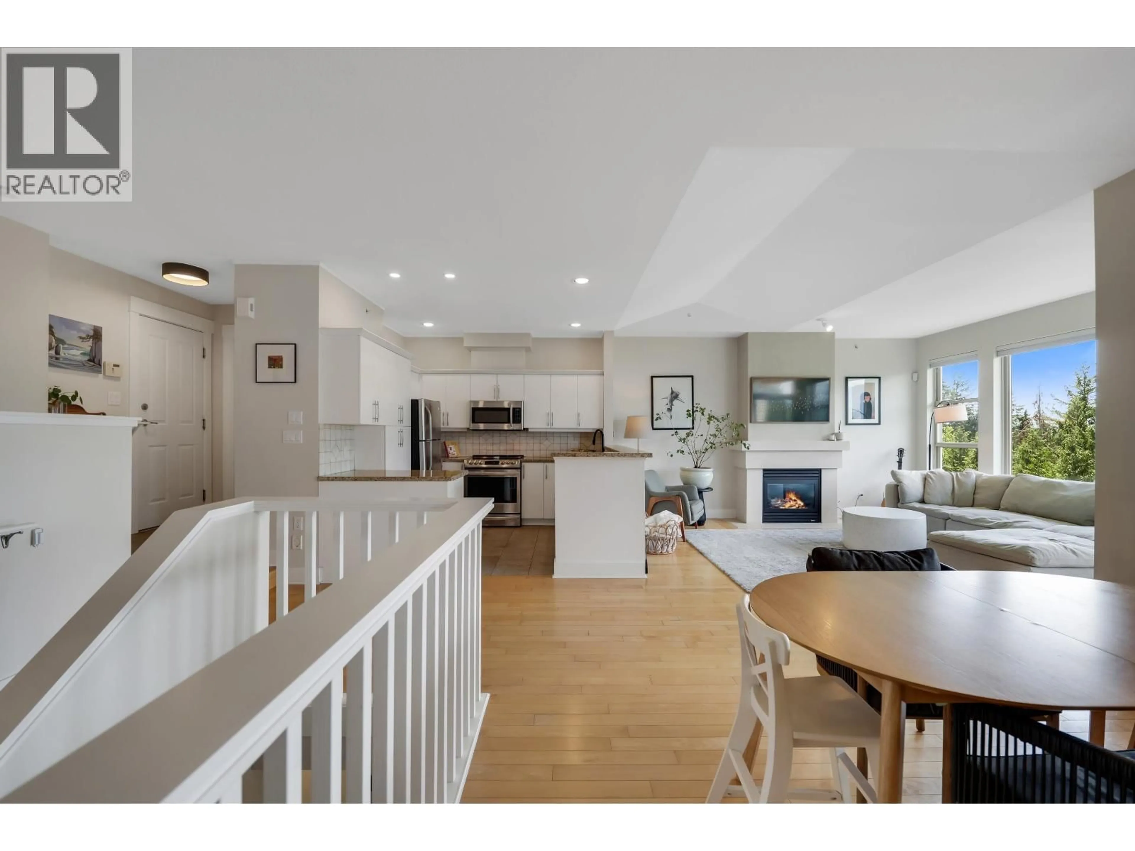 Open concept kitchen, unknown for 11 - 1024 GLACIER VIEW DRIVE, Squamish British Columbia V8B0G1