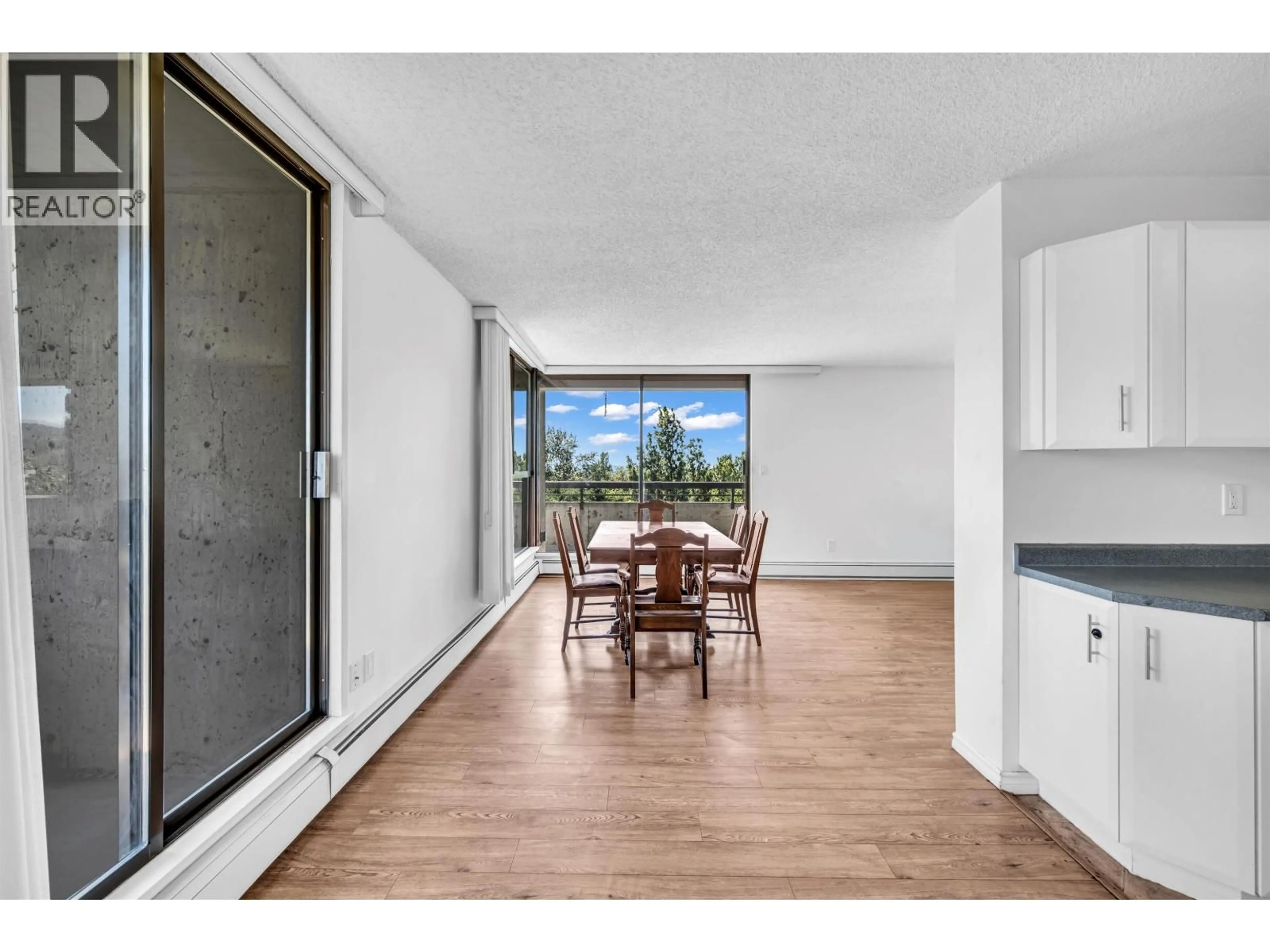 A pic of a room for 1104 - 3737 BARTLETT COURT, Burnaby British Columbia V3J7E3