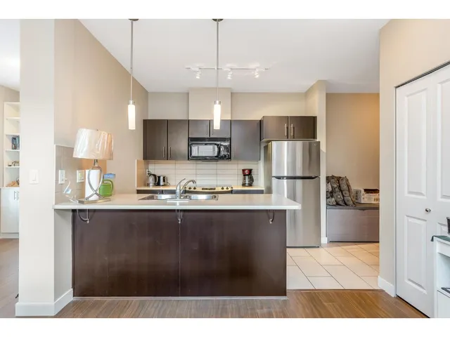 216 - 33546 HOLLAND AVENUE, Abbotsford 5