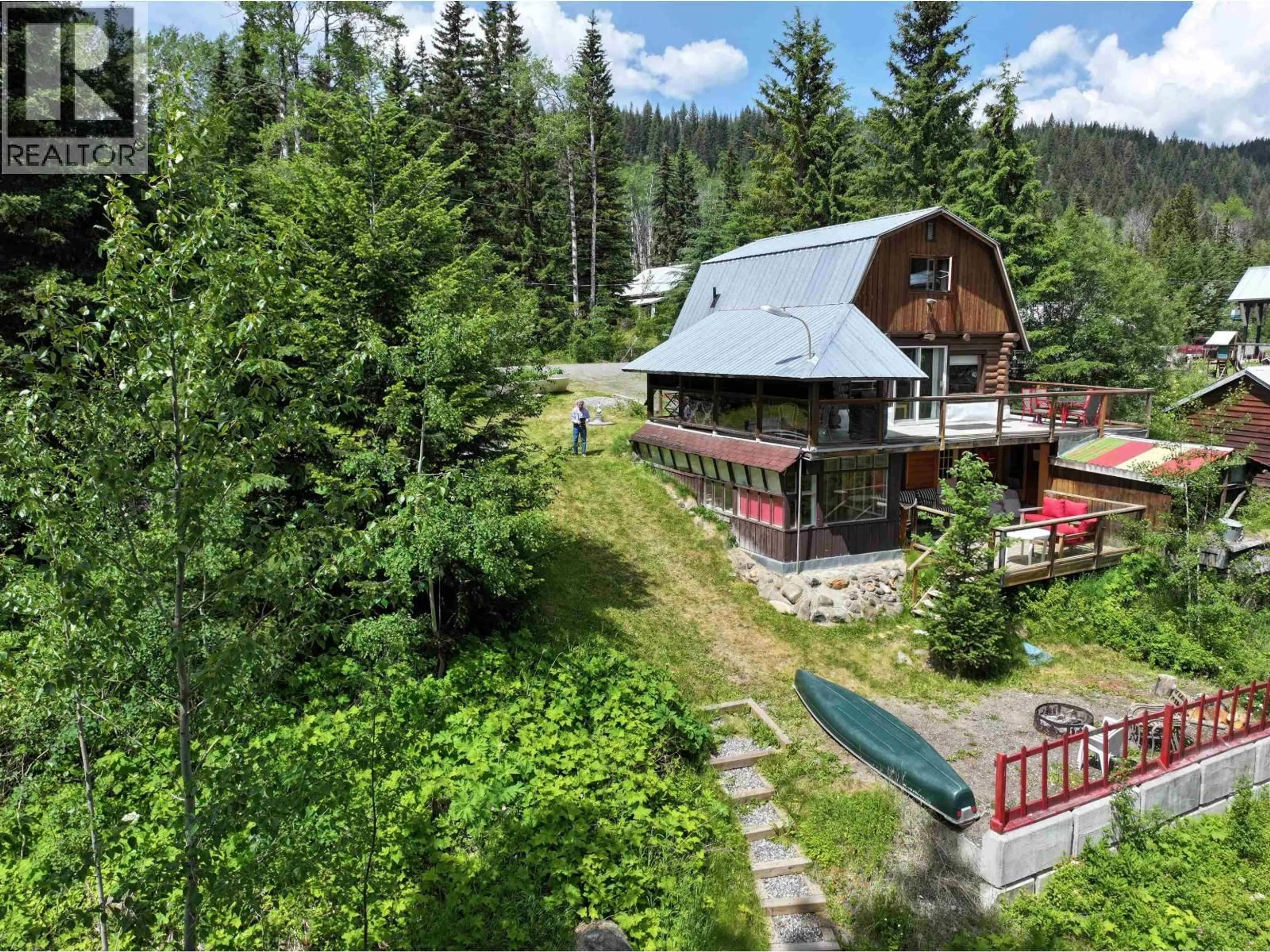 A pic from outside/outdoor area/front of a property/back of a property/a pic from drone, unknown for 5889 MAHOOD LAKE ROAD, Lone Butte British Columbia V0K1X3