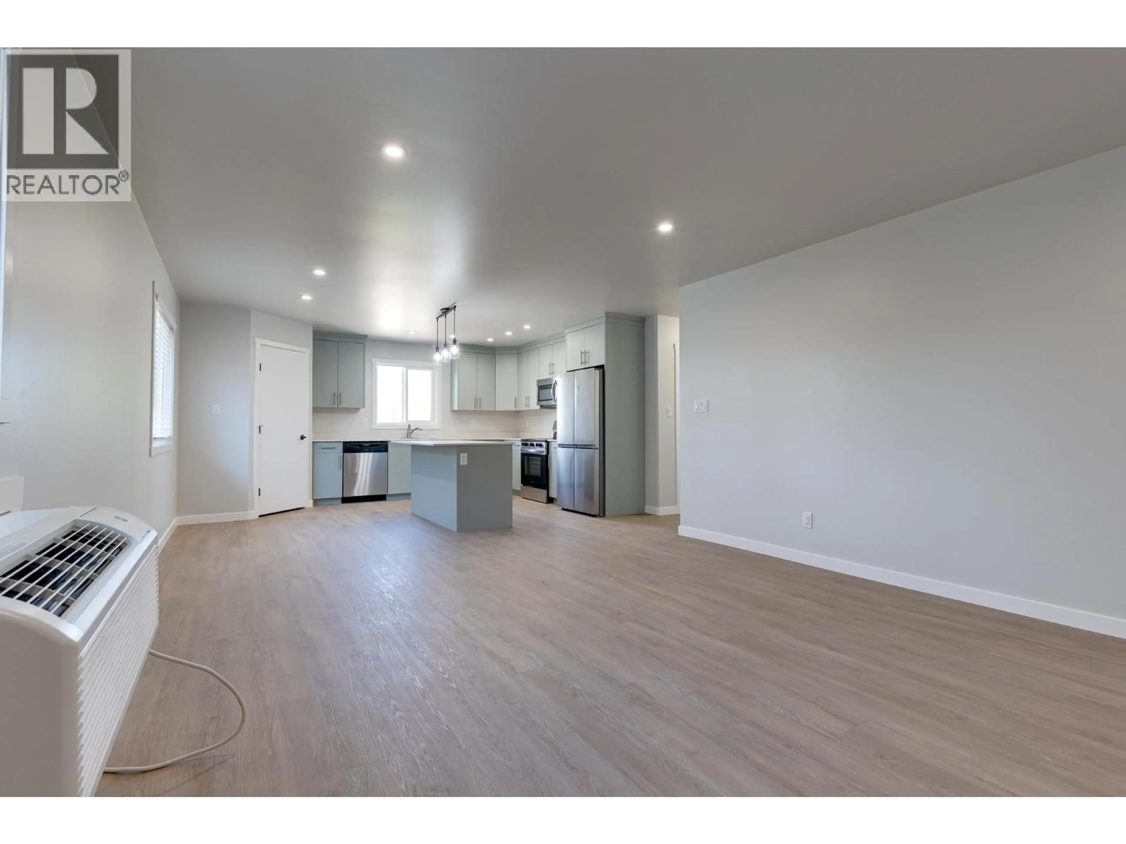 Open concept kitchen, unknown for 1219 BLACKBURN ROAD, Prince George British Columbia V2N6B7