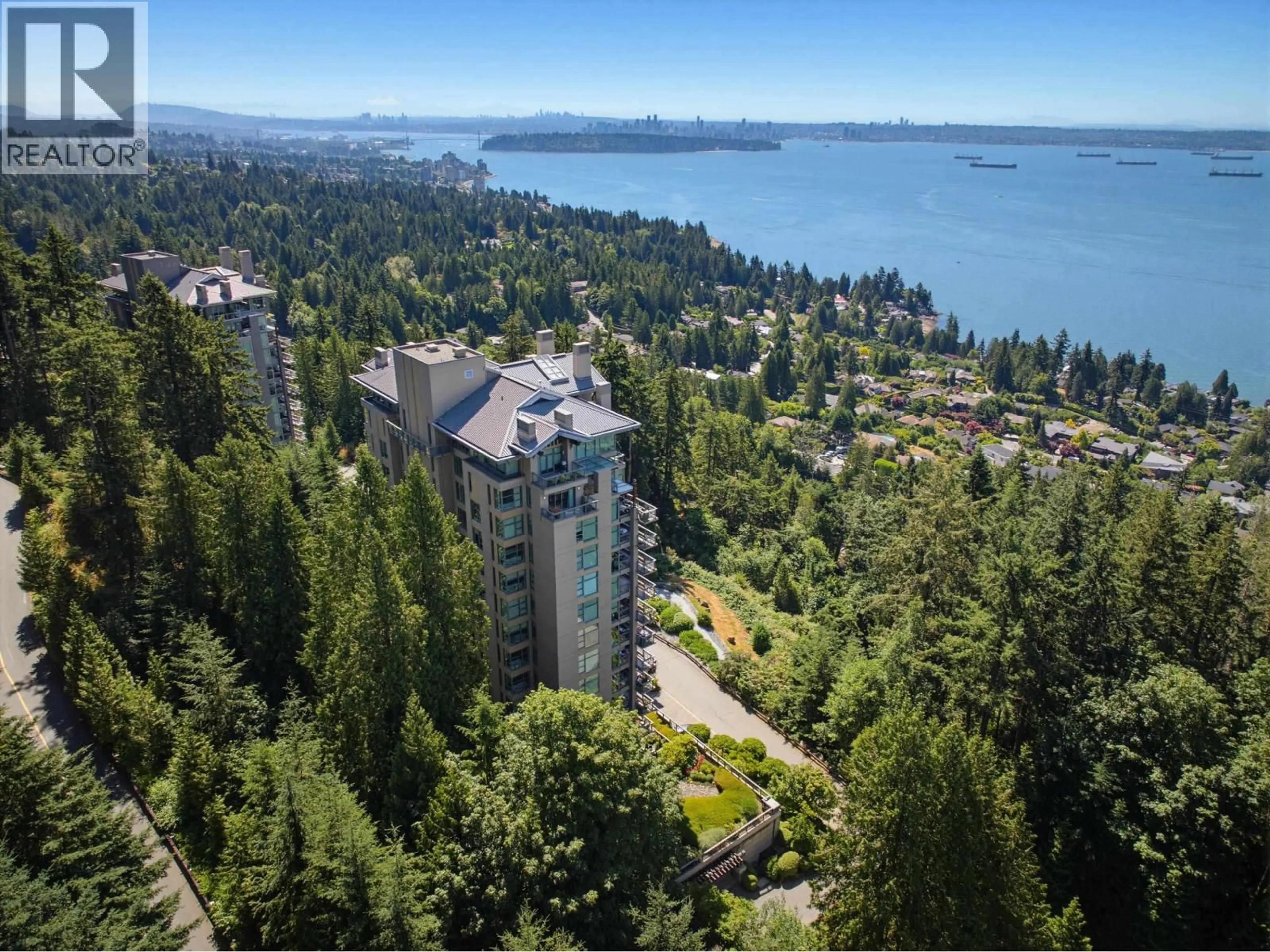 A pic from outside/outdoor area/front of a property/back of a property/a pic from drone, water/lake/river/ocean view for 1201 - 3355 CYPRESS PLACE, West Vancouver British Columbia V7S3J9