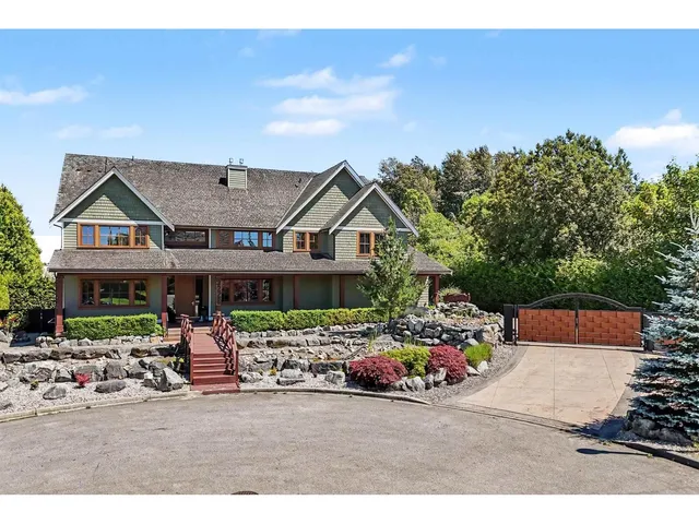 3228 164A STREET, Surrey 2