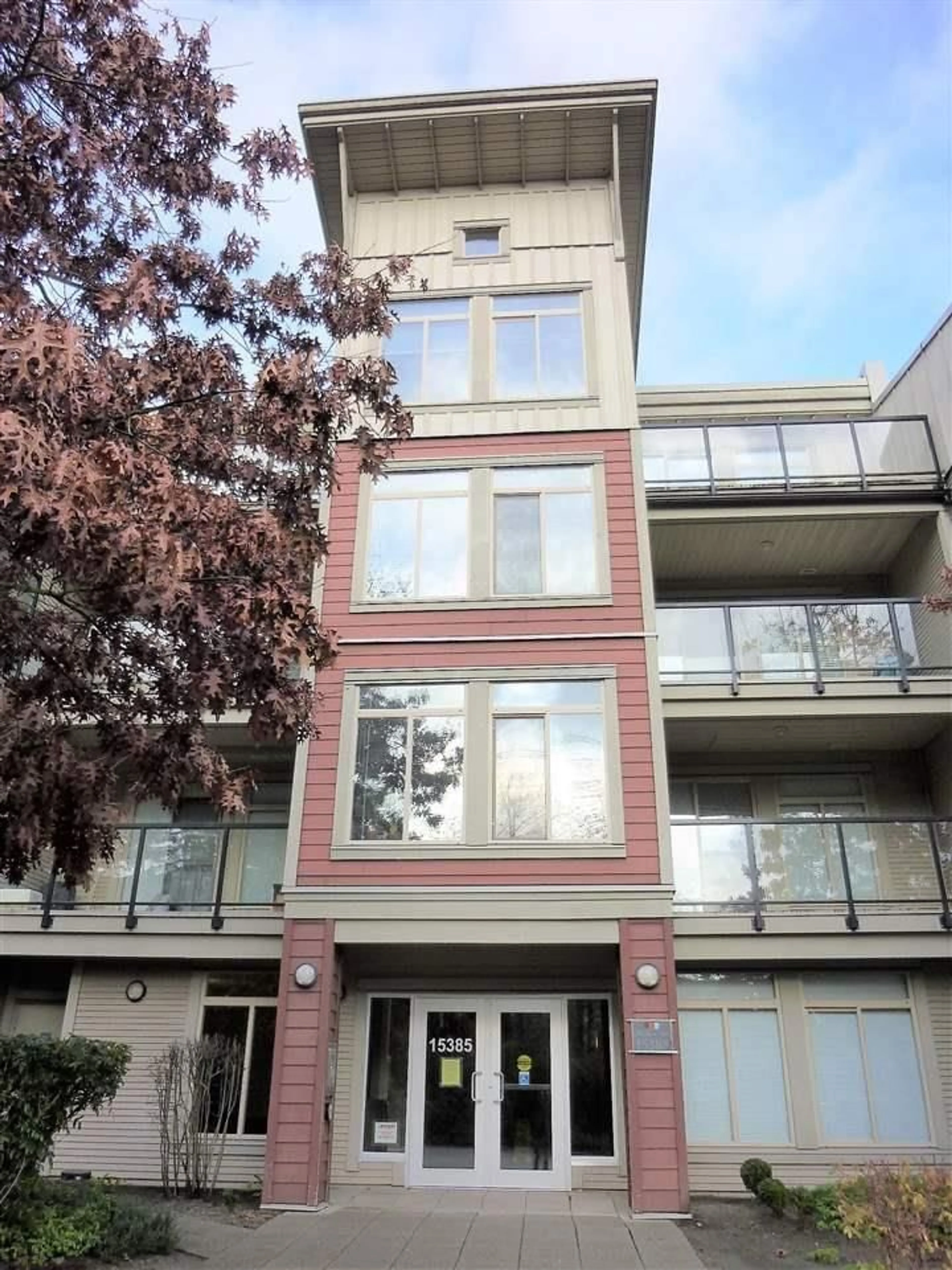 Unknown for 405 - 15385 101A AVENUE, Surrey British Columbia V3R0B4