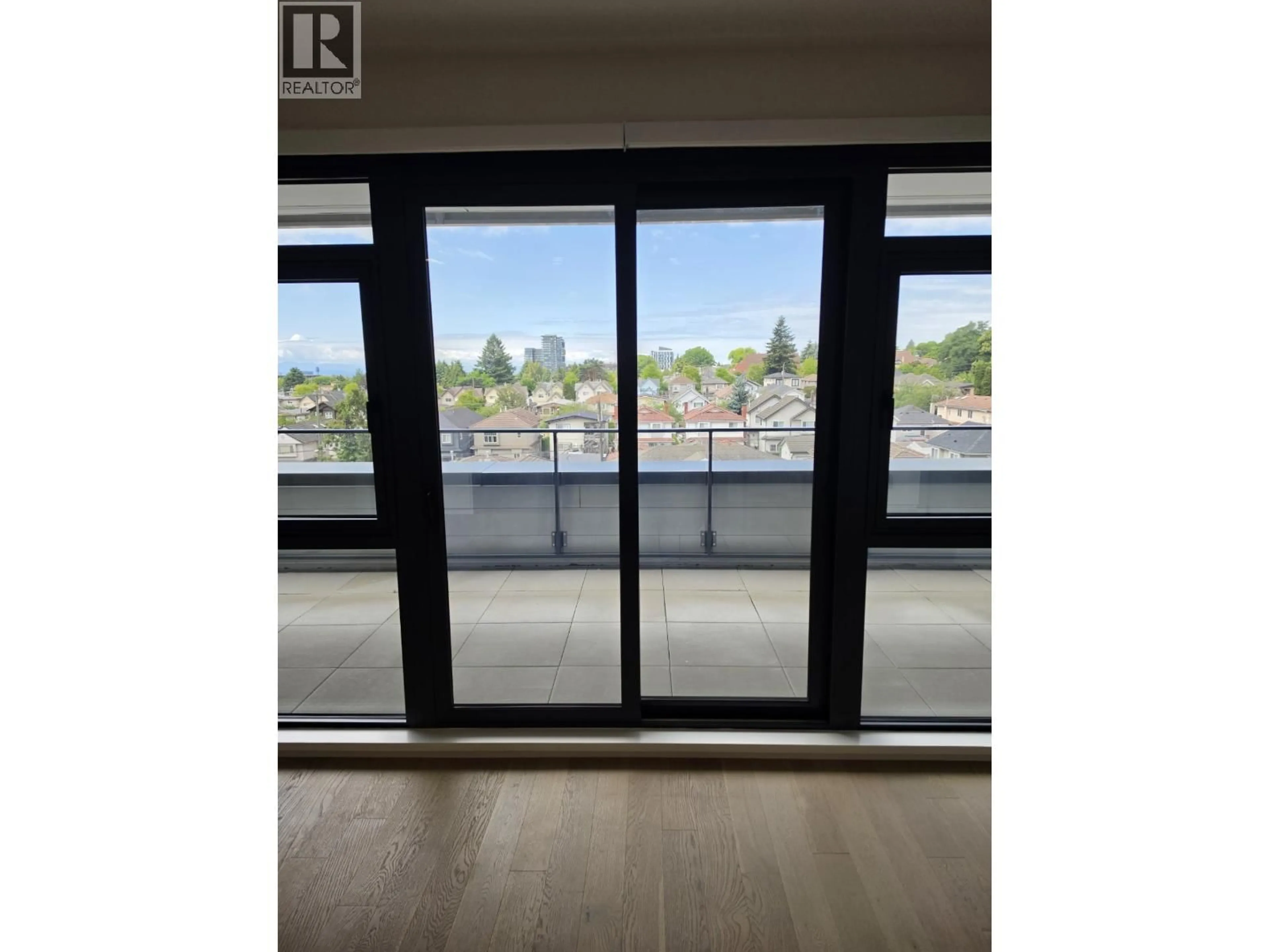 A pic of a room for 504 - 8398 OAK STREET, Vancouver British Columbia V6P0L9