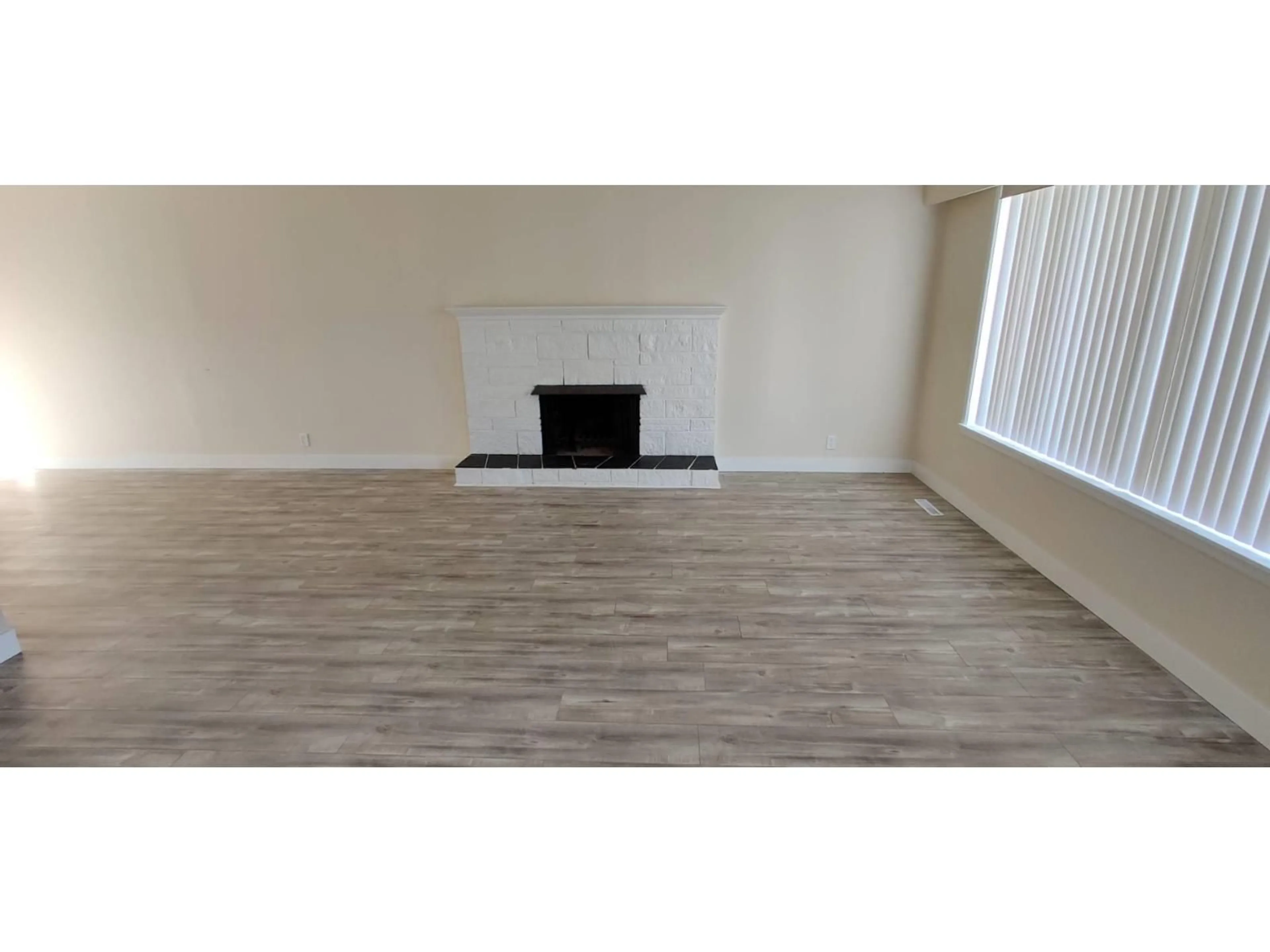 A pic of a room for 5959 172 STREET, Surrey British Columbia V3S3Z4