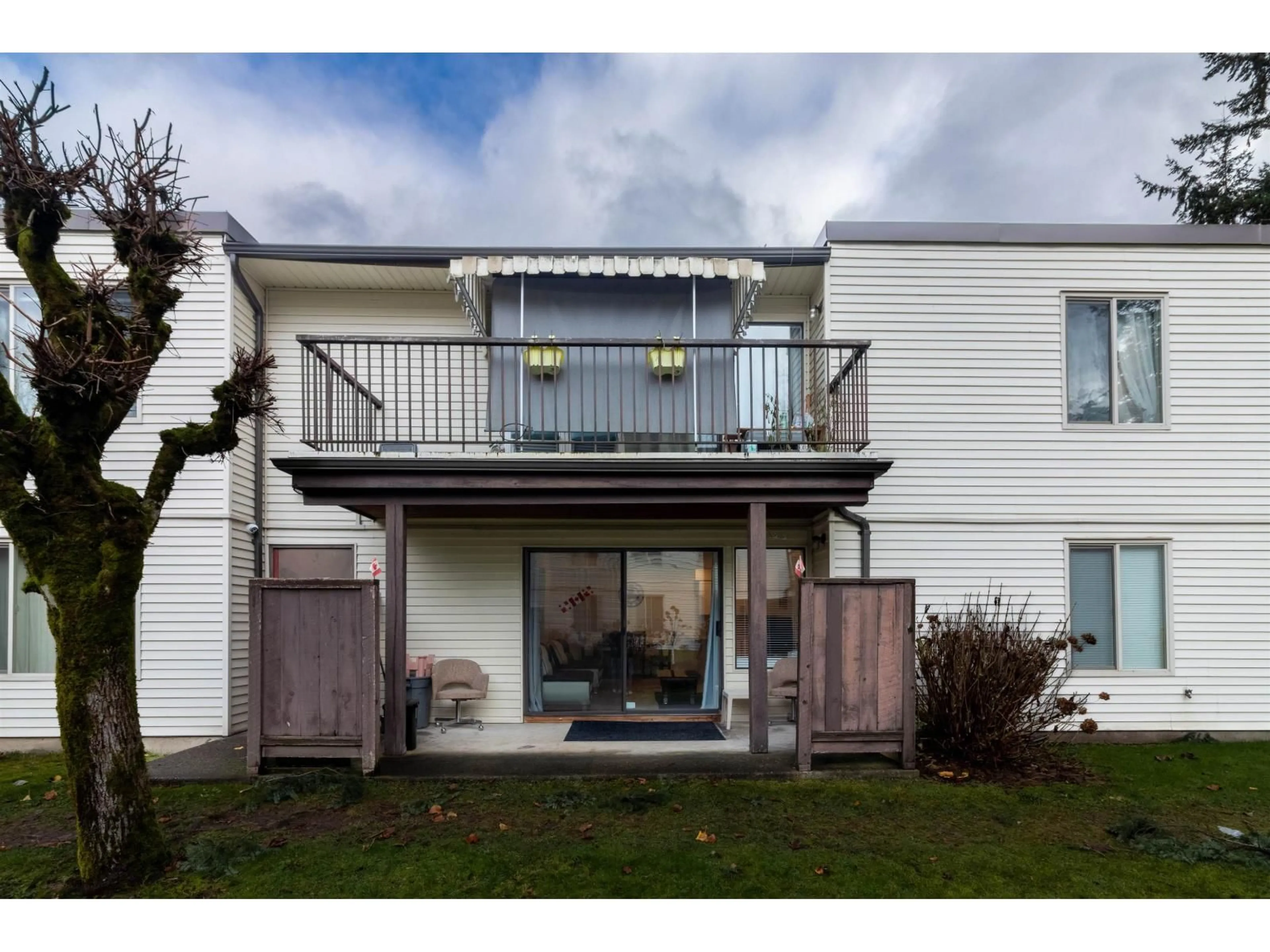 Unknown for 12 - 7115 134 STREET, Surrey British Columbia V3W4T1