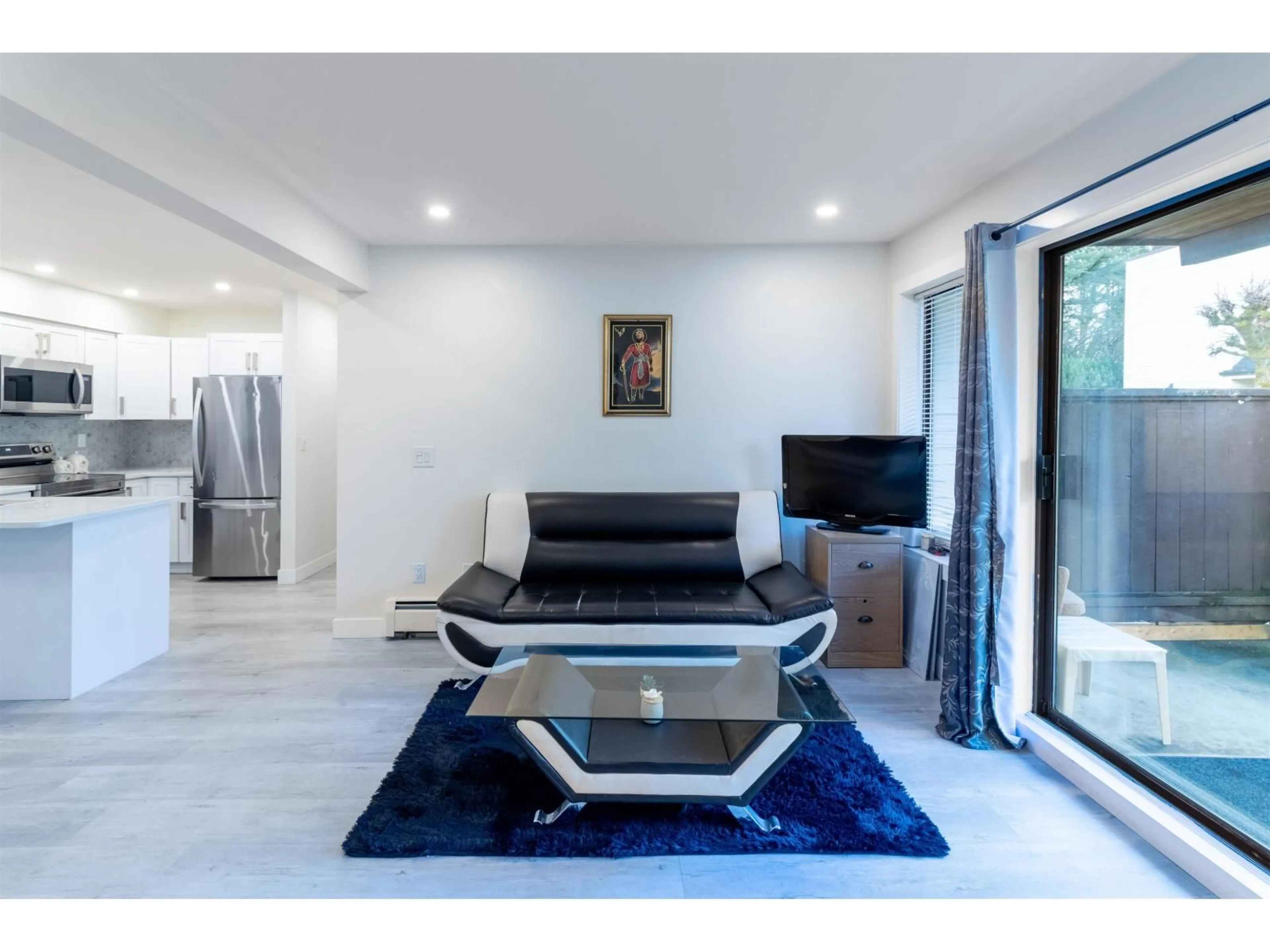 Living room with furniture, unknown for 12 - 7115 134 STREET, Surrey British Columbia V3W4T1