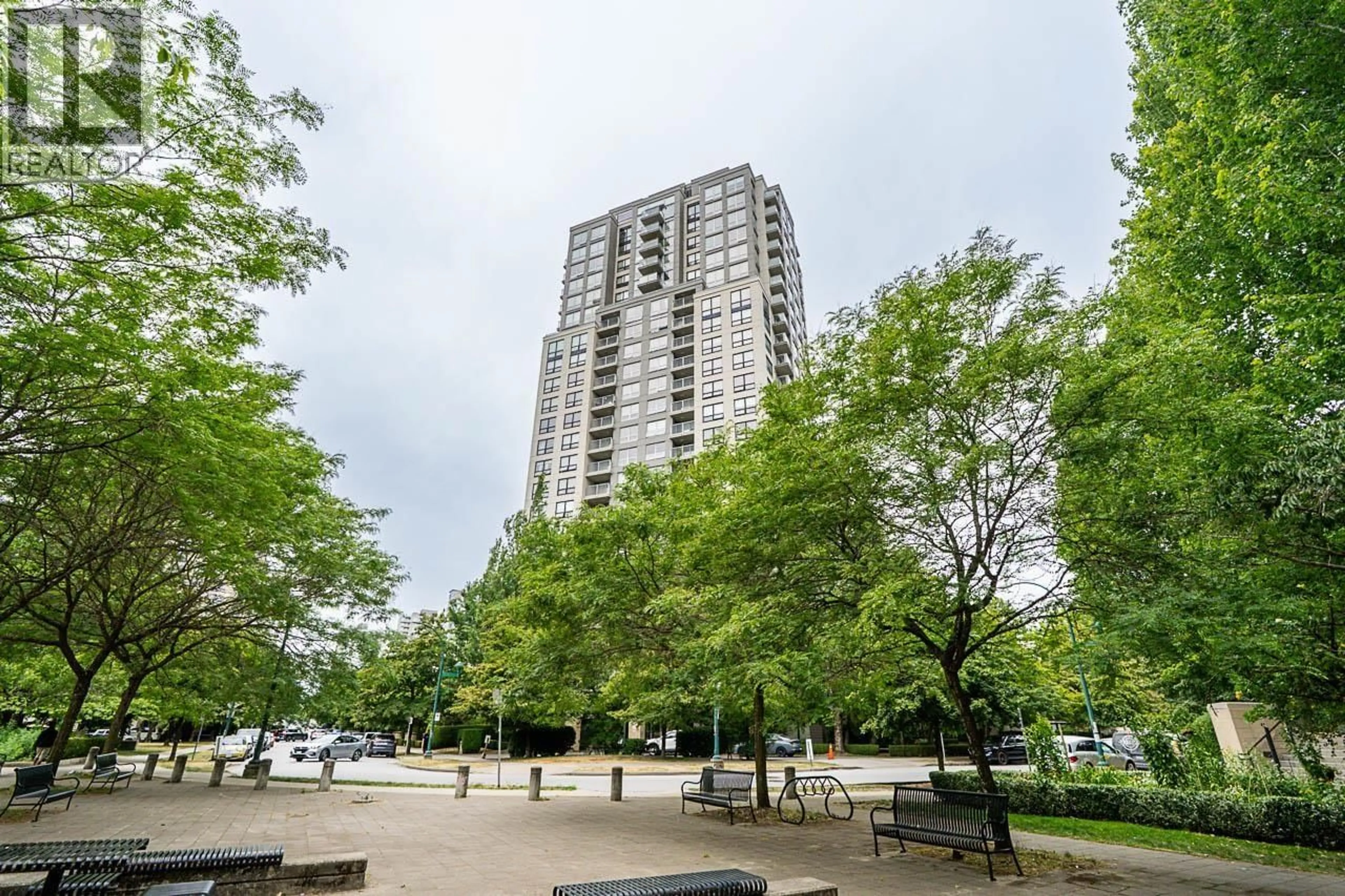 Patio, street for 2409 - 3663 CROWLEY DRIVE, Vancouver British Columbia V5R6H4