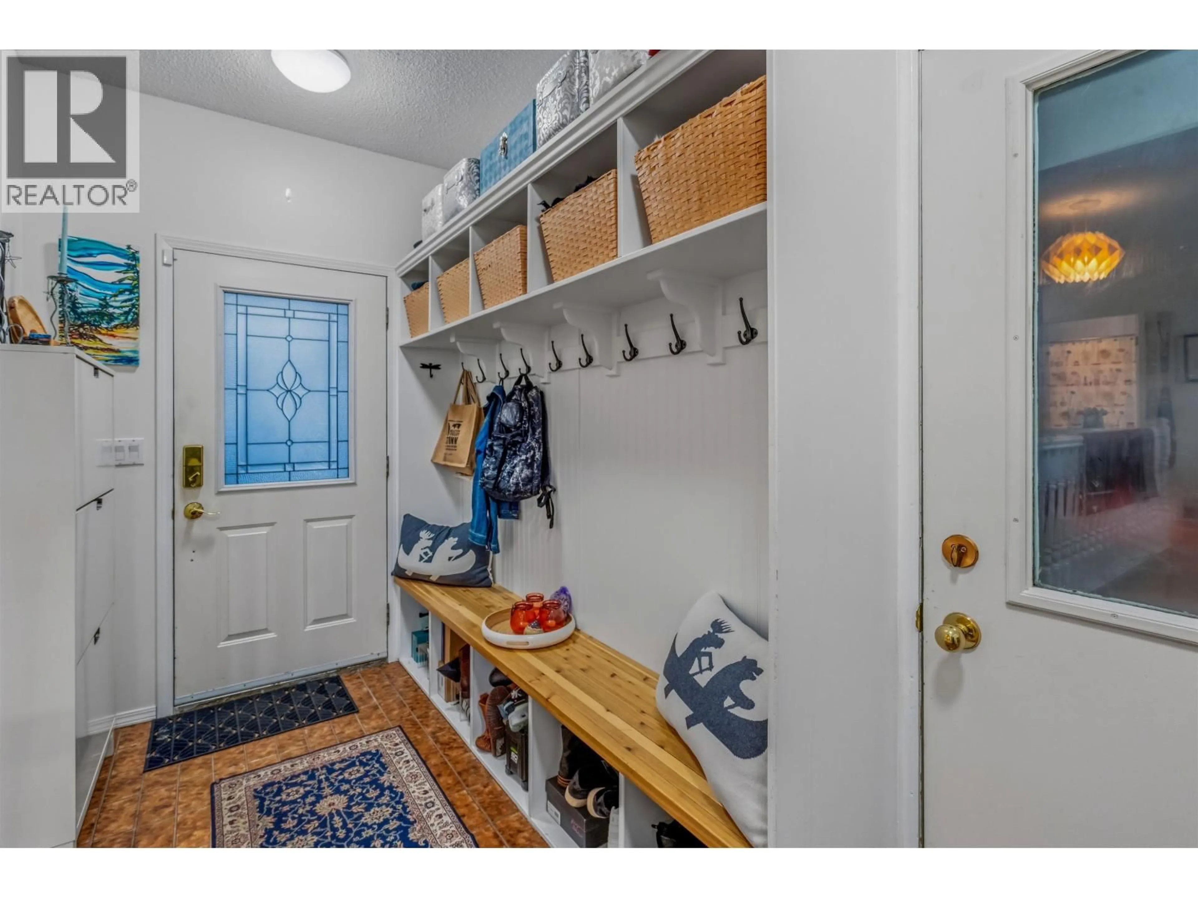 Indoor entryway for 2814 CALHOUN CRESCENT, Prince George British Columbia V2N5J7