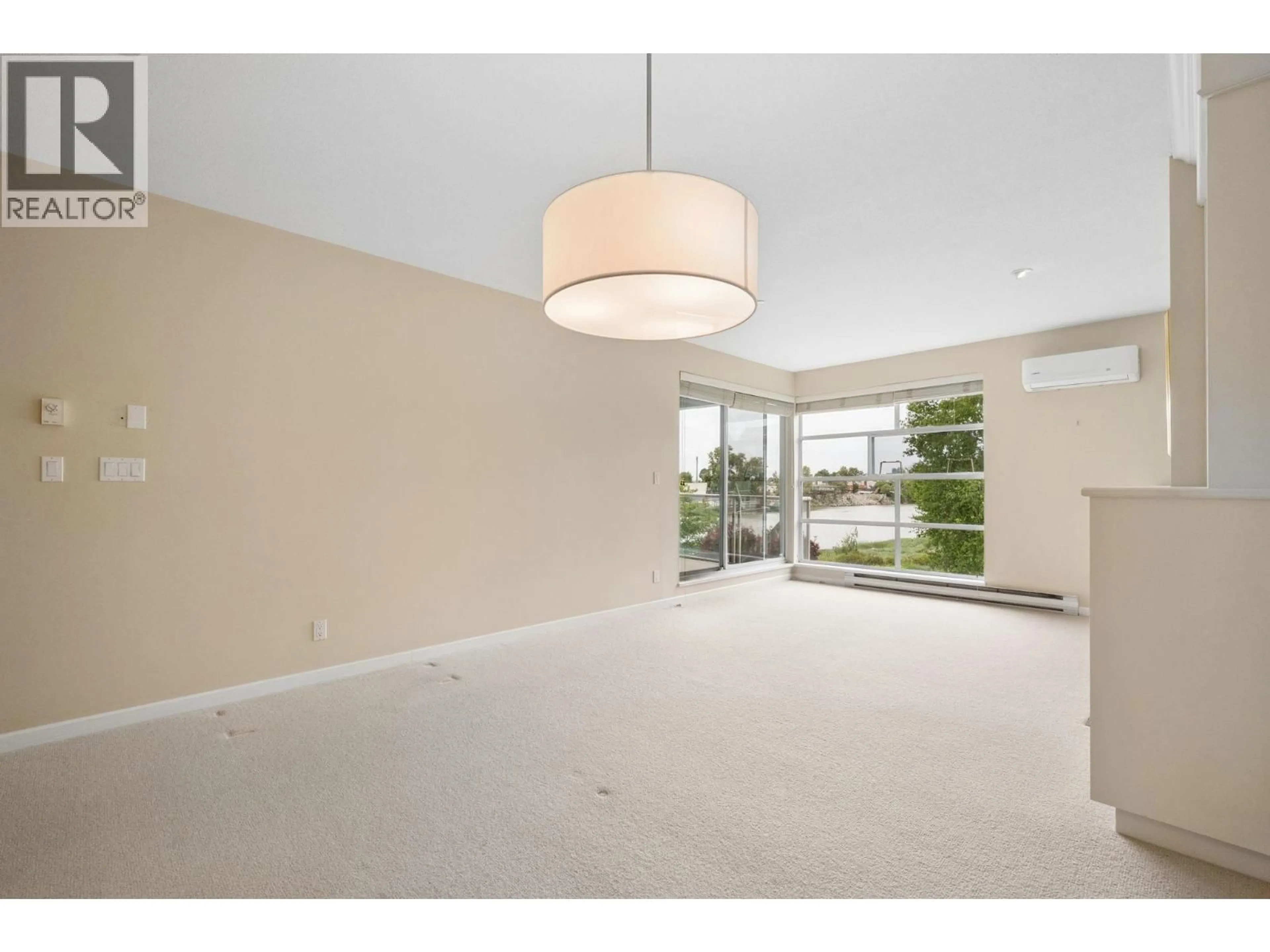 A pic of a room for 305 - 1990 KENT AVENUE SOUTH, Vancouver British Columbia V5P4X5