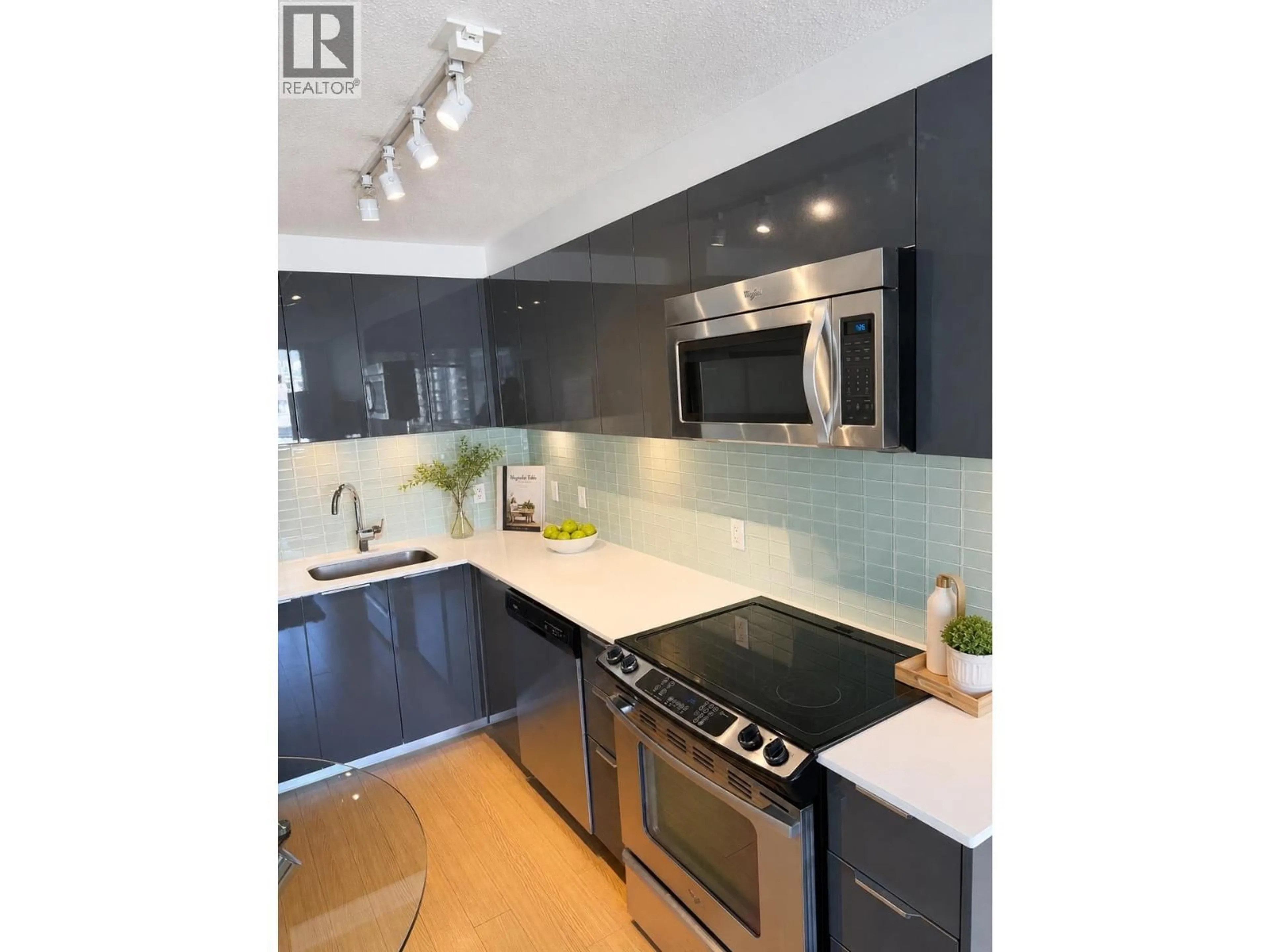 Open concept kitchen, unknown for 702 - 1325 ROLSTON STREET, Vancouver British Columbia V6B0M2