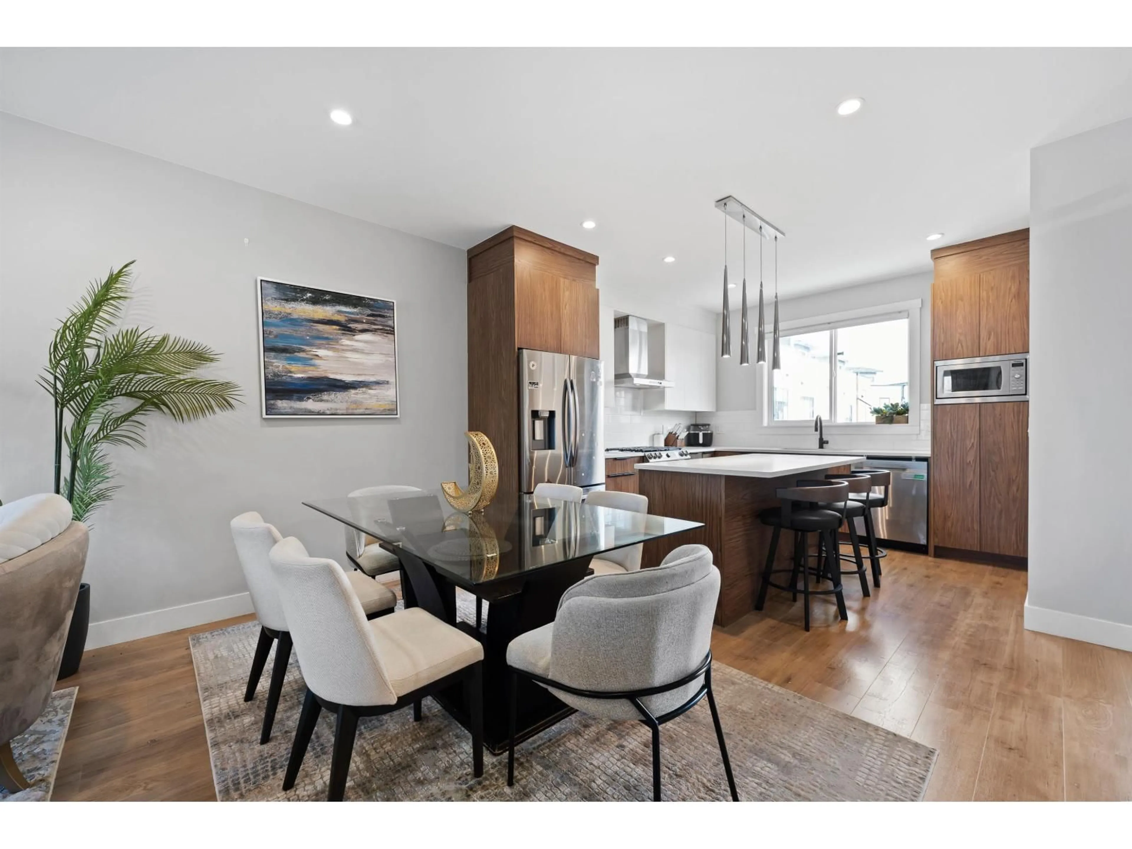 Open concept kitchen, wood/laminate floor for 56 - 1639 162 STREET, Surrey British Columbia V4A4Y1
