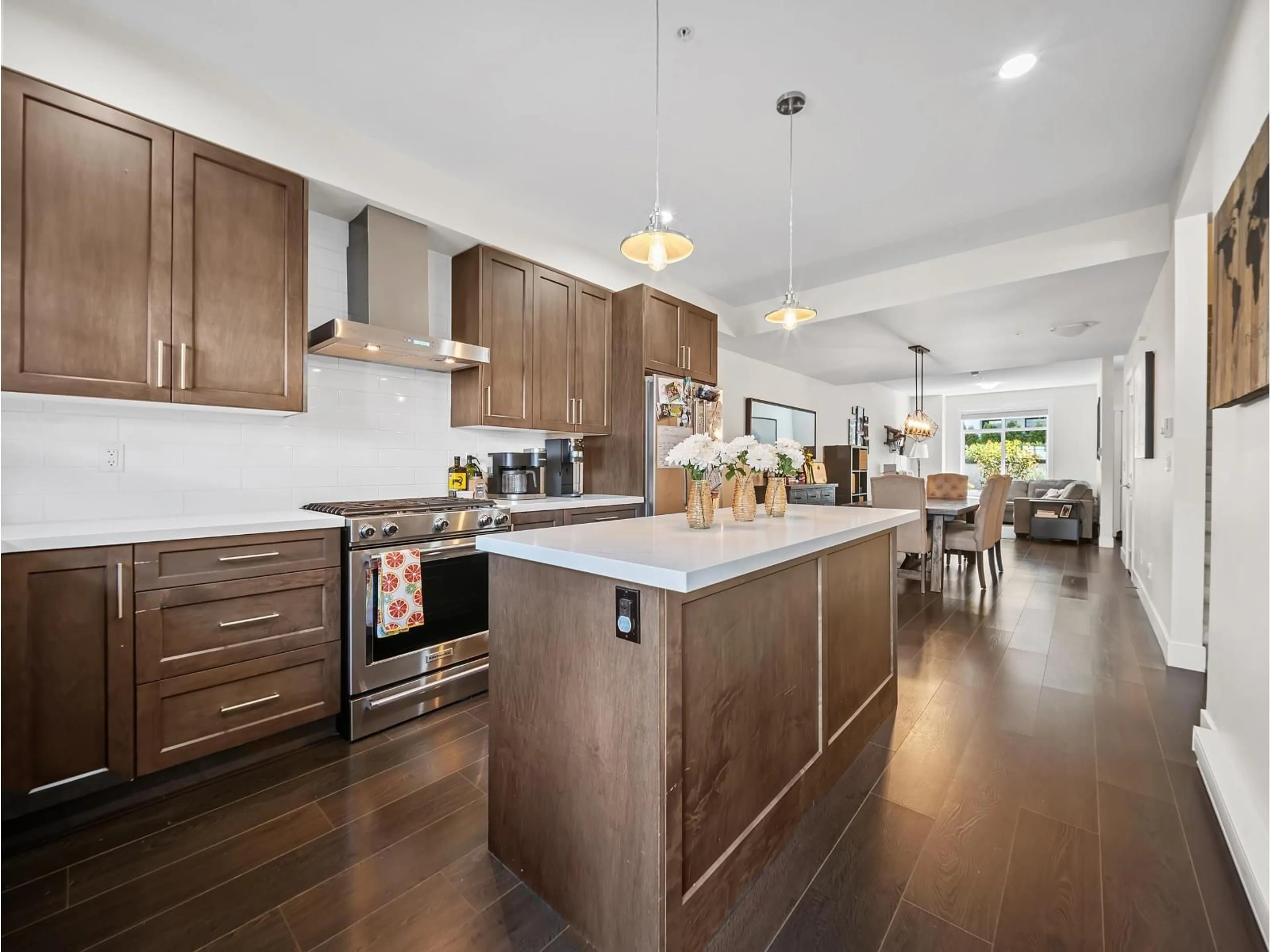 Open concept kitchen, unknown for 115 - 16528 24A AVENUE, Surrey British Columbia V3Z0P4