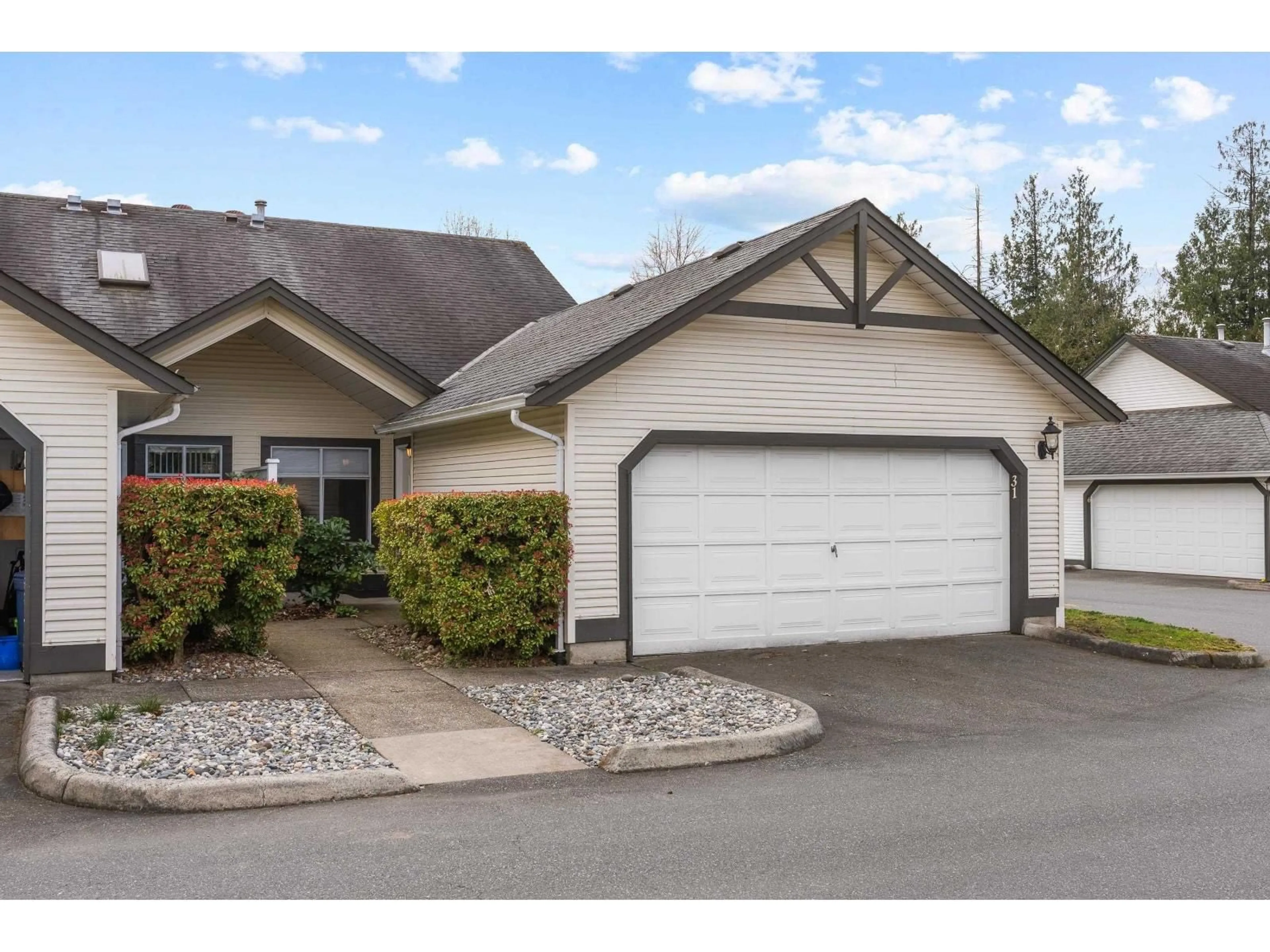 Unknown for 31 - 19649 53 AVENUE, Langley British Columbia V3A8C5