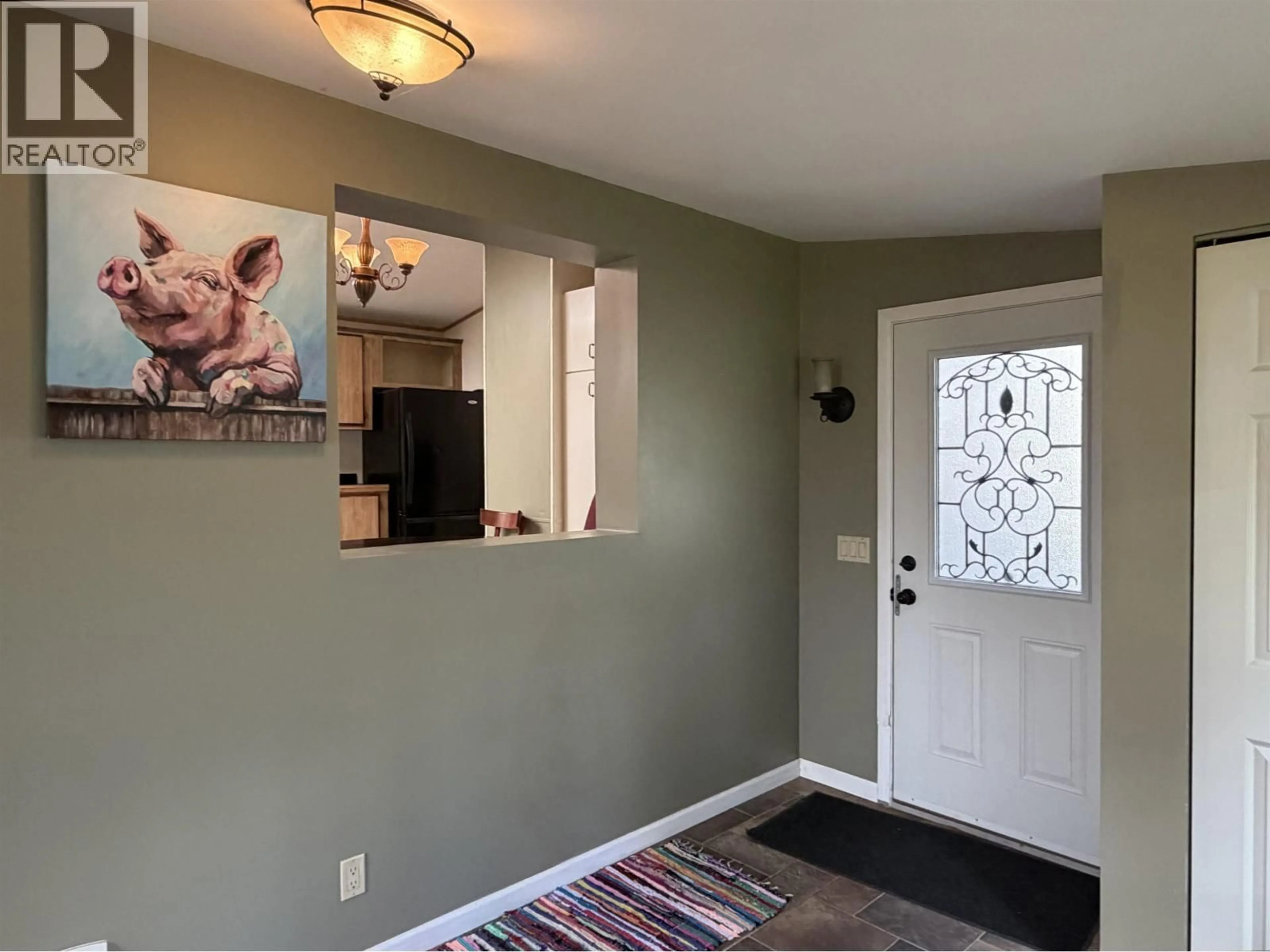 Indoor entryway for 5 - 1322 DOG CREEK ROAD, Williams Lake British Columbia V2G3G9