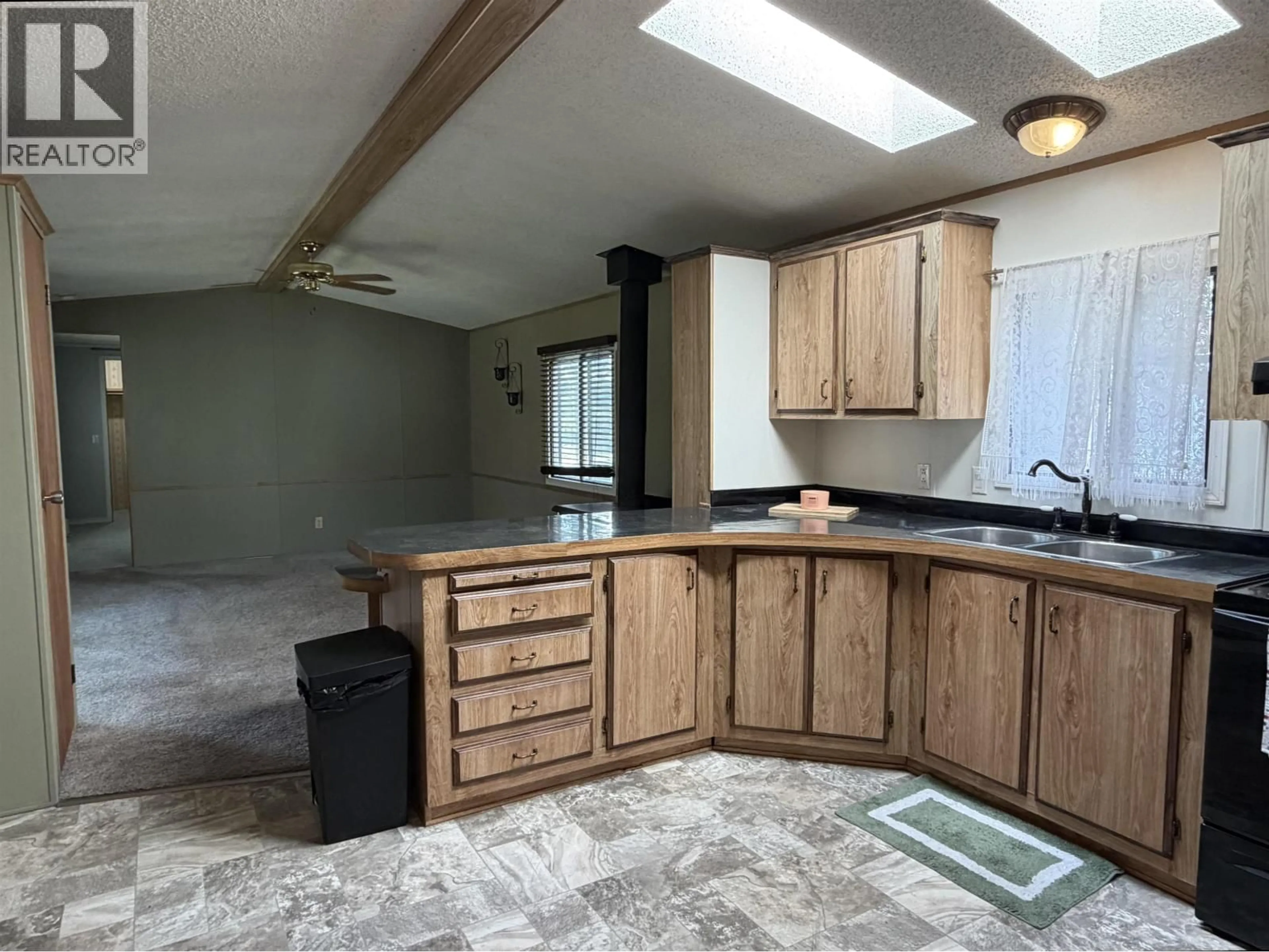 Open concept kitchen, unknown for 5 - 1322 DOG CREEK ROAD, Williams Lake British Columbia V2G3G9