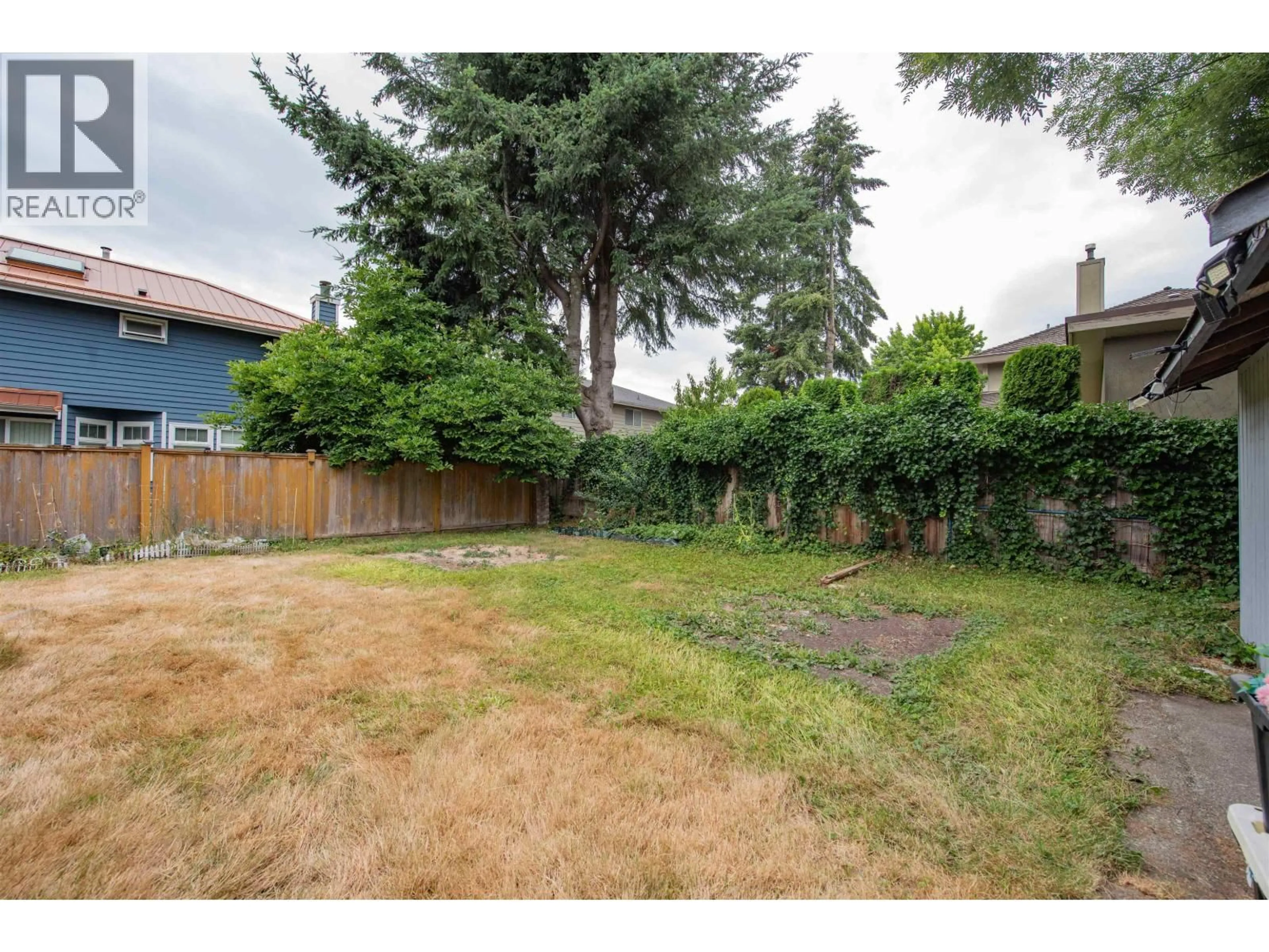 Patio, street for 7231 LUCAS ROAD, Richmond British Columbia V6Y1E8