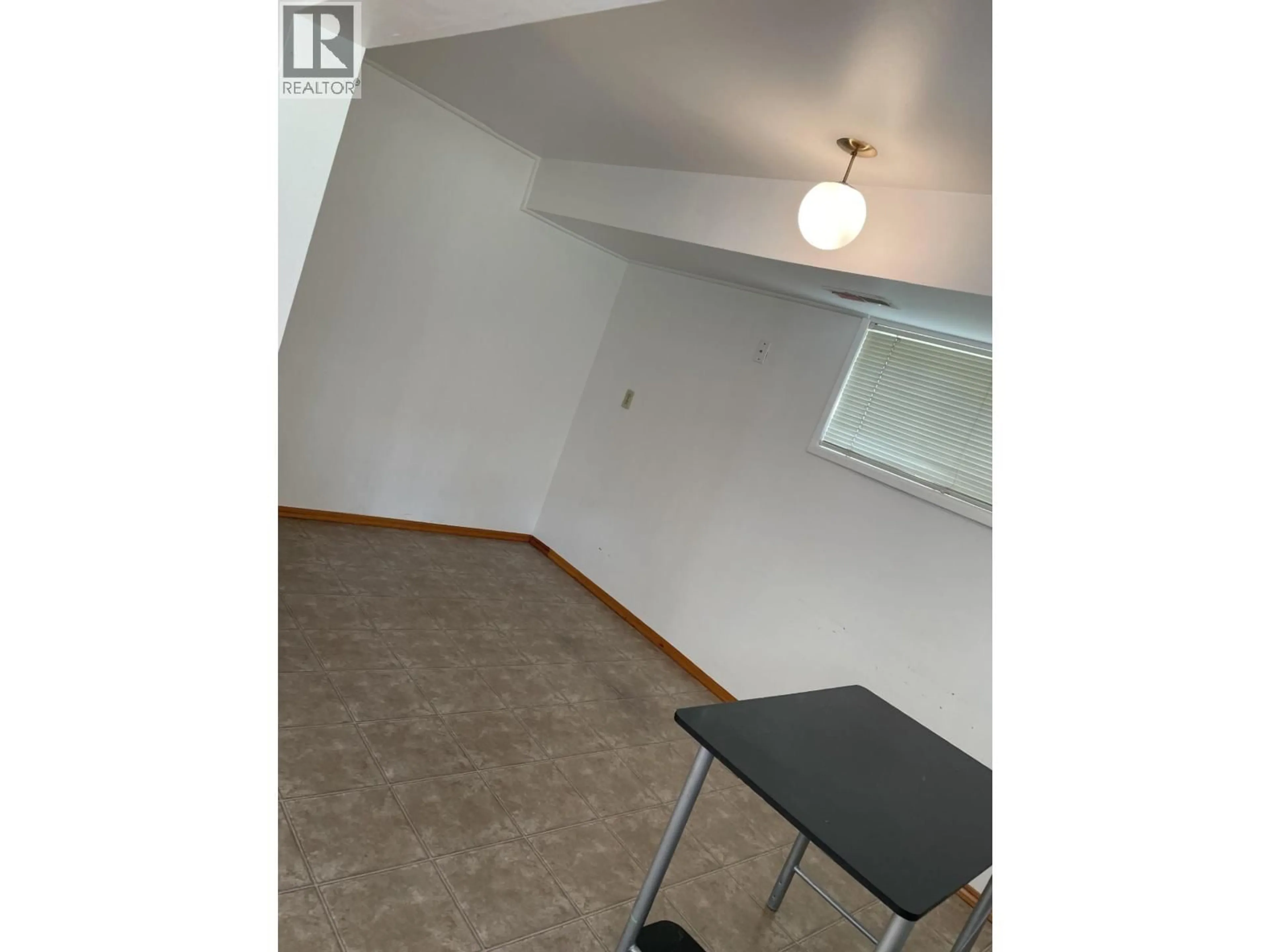 A pic of a room for 990 GILLETT STREET, Prince George British Columbia V2M2T9