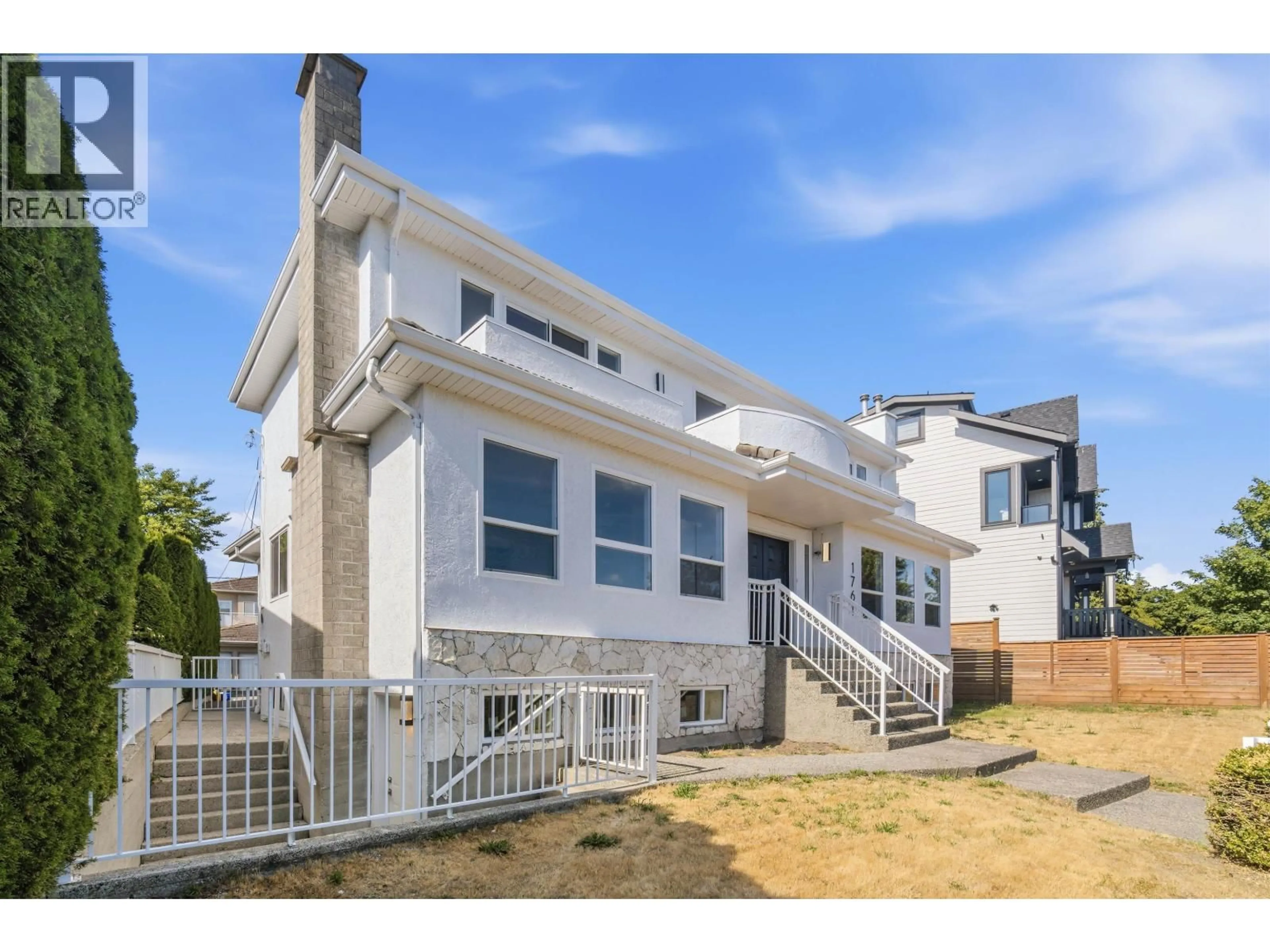 Home with vinyl exterior material, unknown for 1761 57TH AVENUE, Vancouver British Columbia V5P2B4