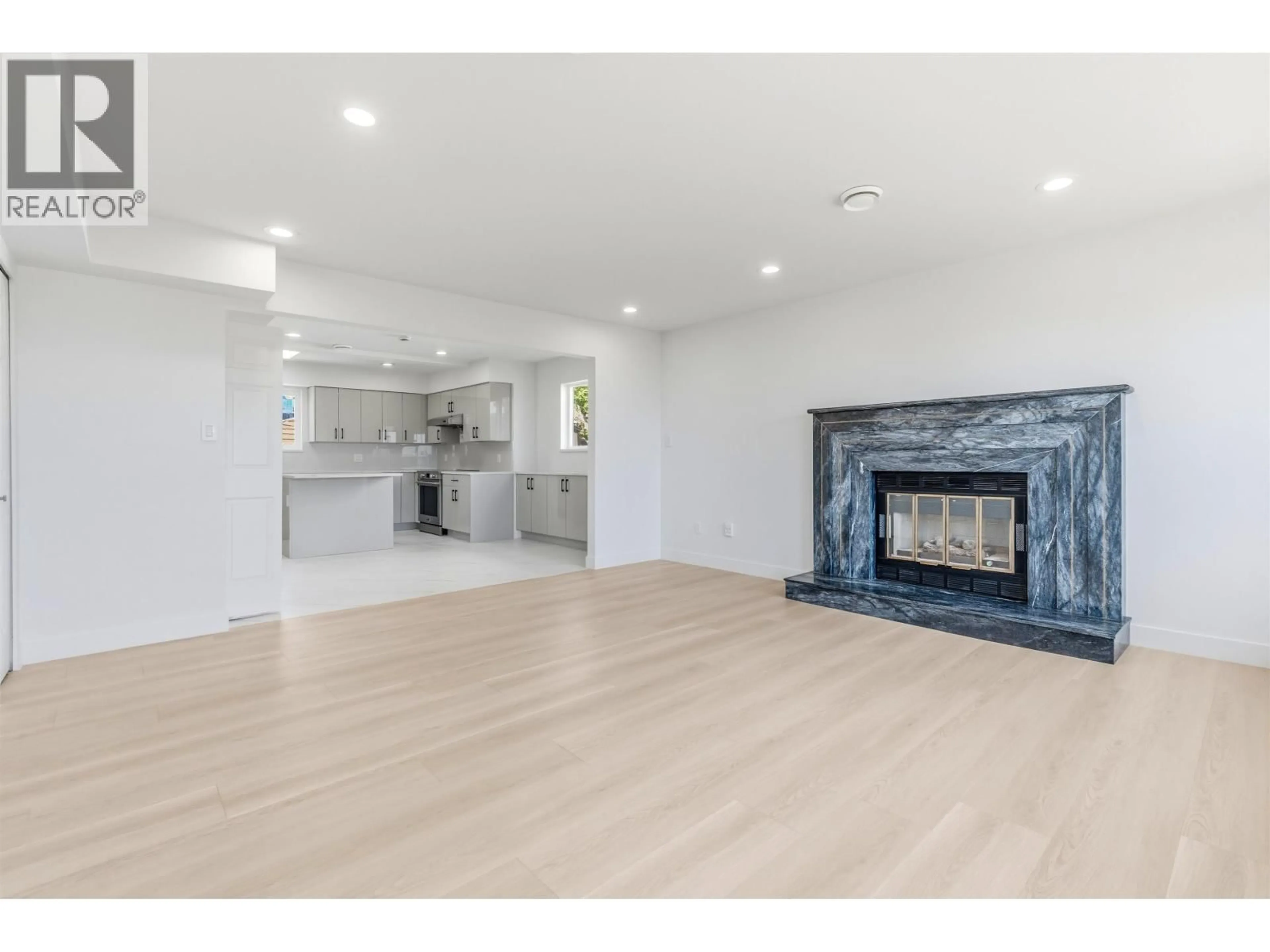 Open concept kitchen, unknown for 1761 57TH AVENUE, Vancouver British Columbia V5P2B4