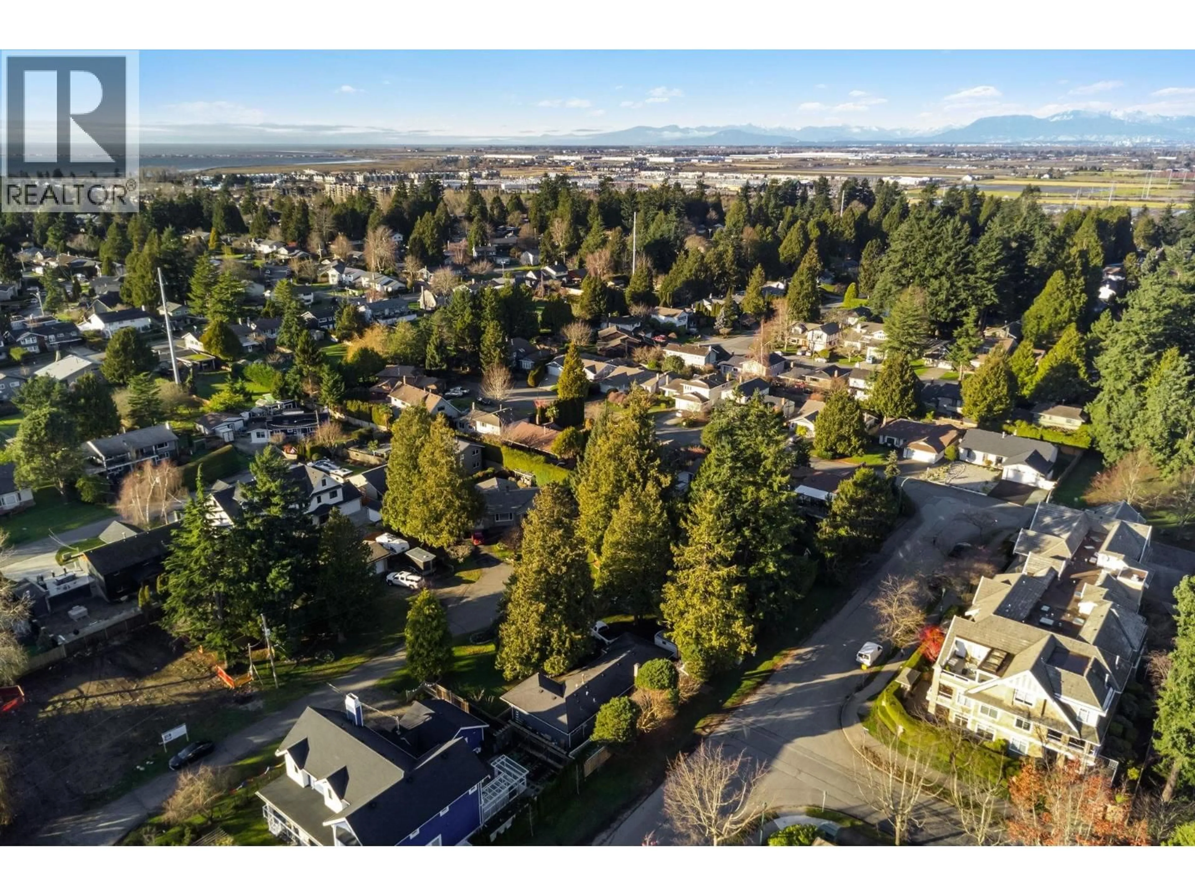 A pic from outside/outdoor area/front of a property/back of a property/a pic from drone, mountain view for 1291 MALIBU PLACE, Delta British Columbia V4M3J1