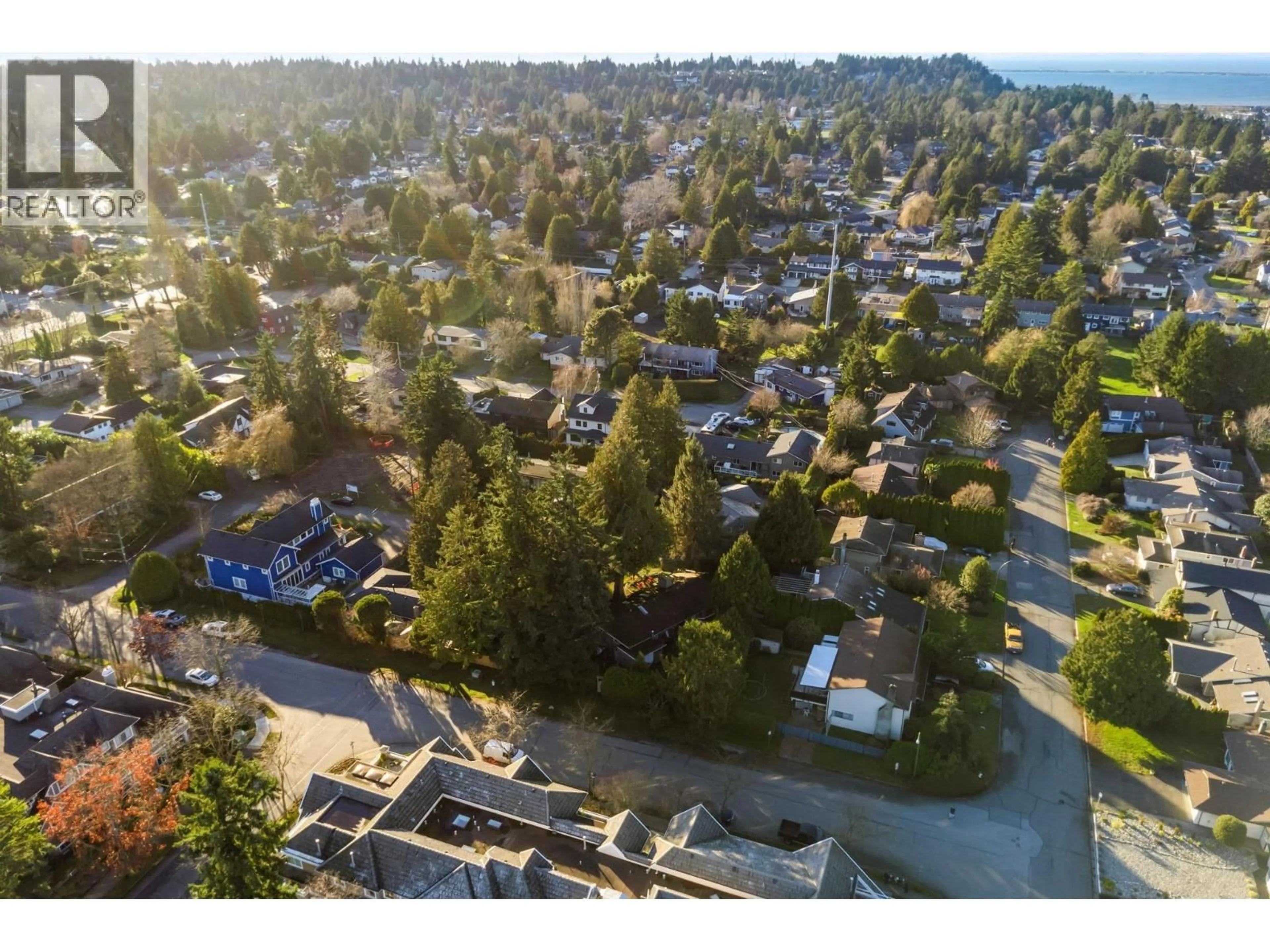 A pic from outside/outdoor area/front of a property/back of a property/a pic from drone, street for 1291 MALIBU PLACE, Delta British Columbia V4M3J1