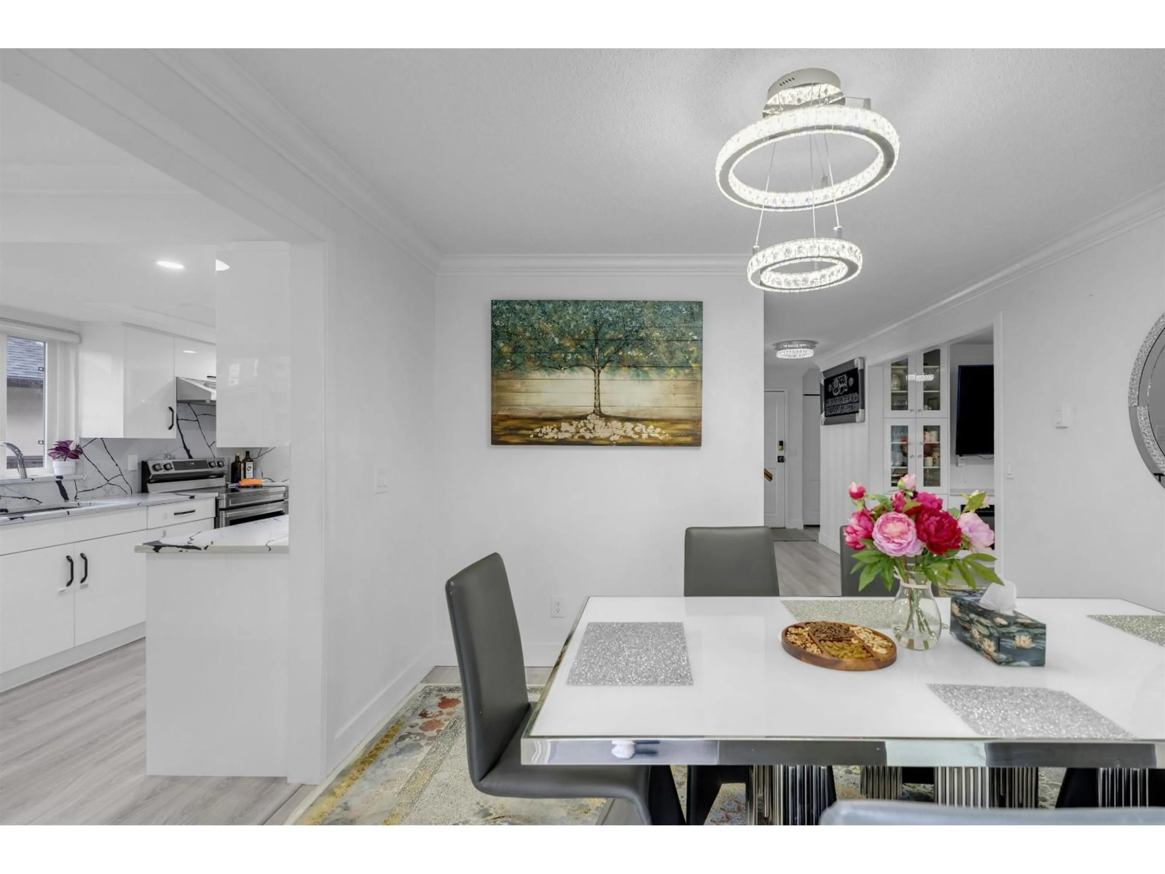 Dining room, unknown for 13232 82 AVENUE, Surrey British Columbia V3W8Z4