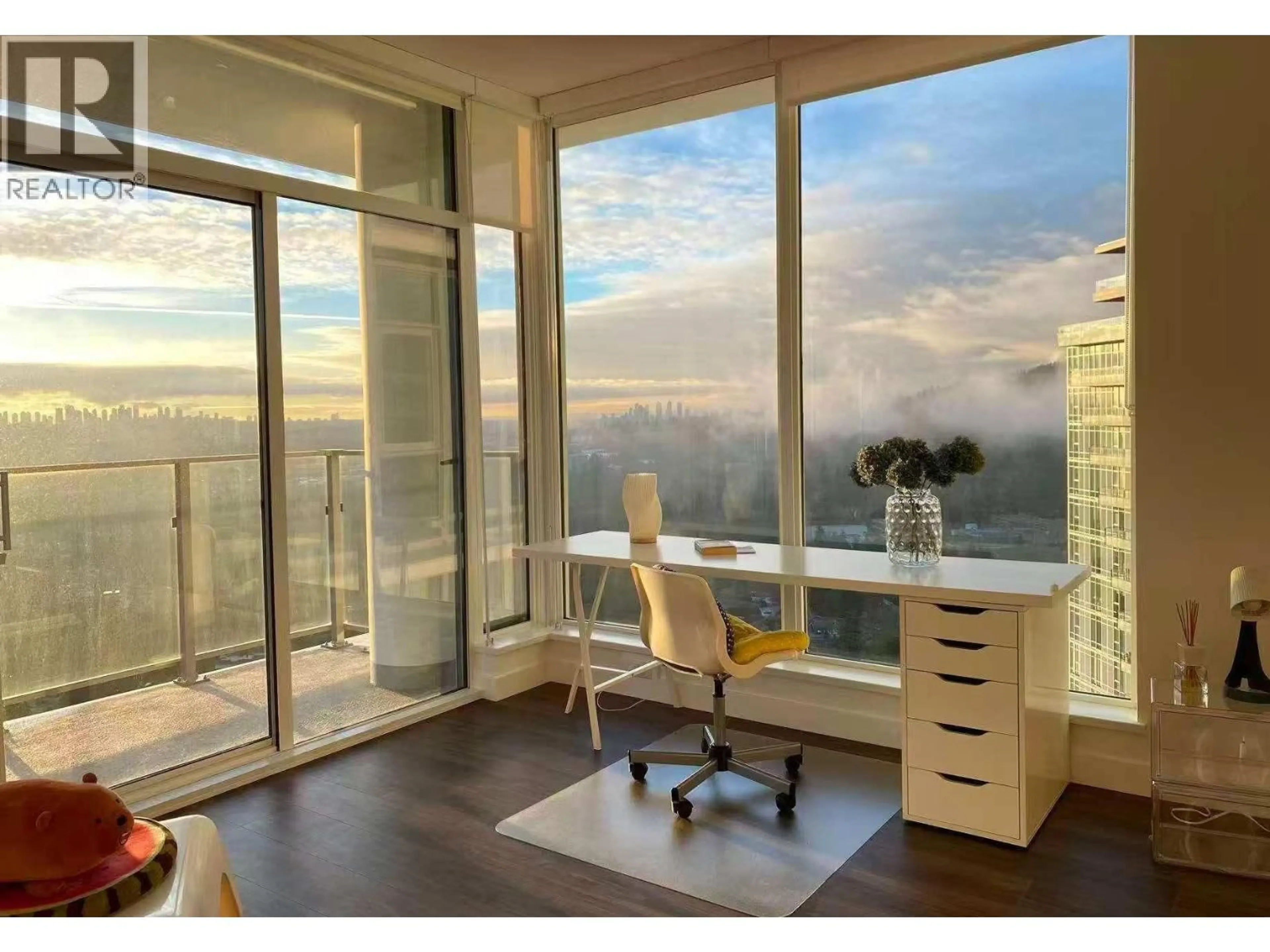 A pic of a room for 2107 - 518 CLARKE ROAD, Coquitlam British Columbia V3J3X2