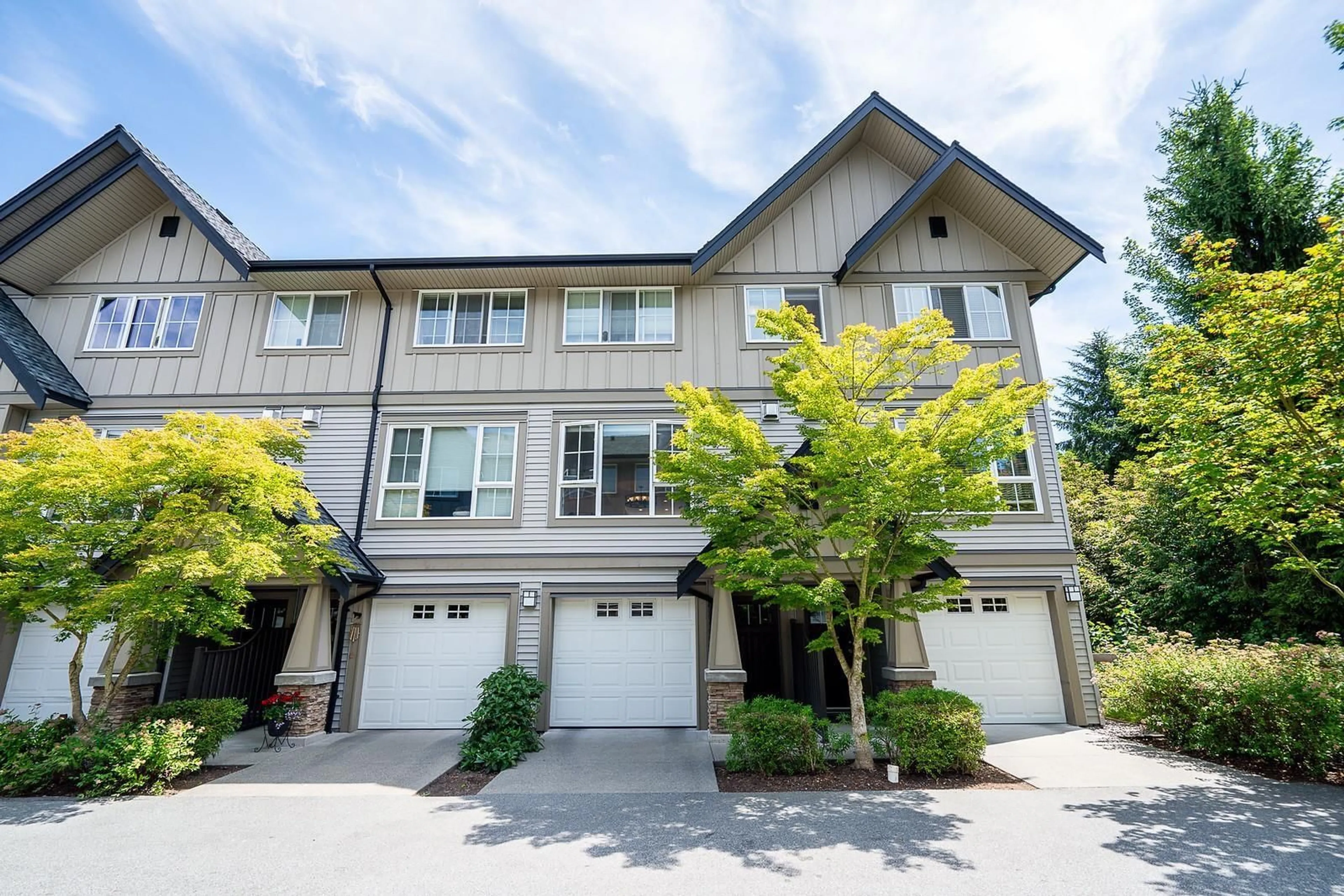 A pic from outside/outdoor area/front of a property/back of a property/a pic from drone, street for 229 - 2501 161A STREET, Surrey British Columbia V3Z7Y6