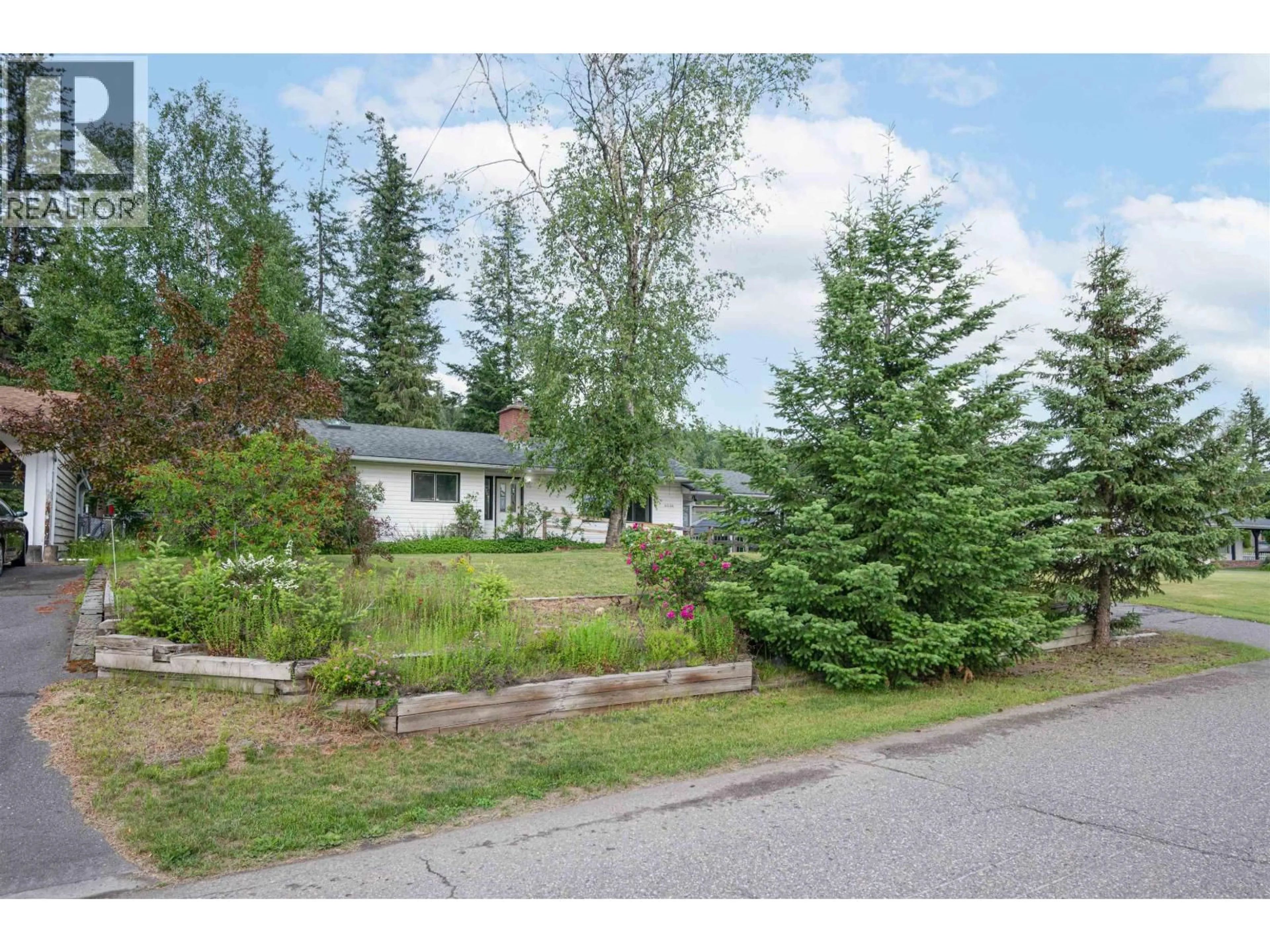 A pic from outside/outdoor area/front of a property/back of a property/a pic from drone, unknown for 4034 STEVENS DRIVE, Prince George British Columbia V2K1E1